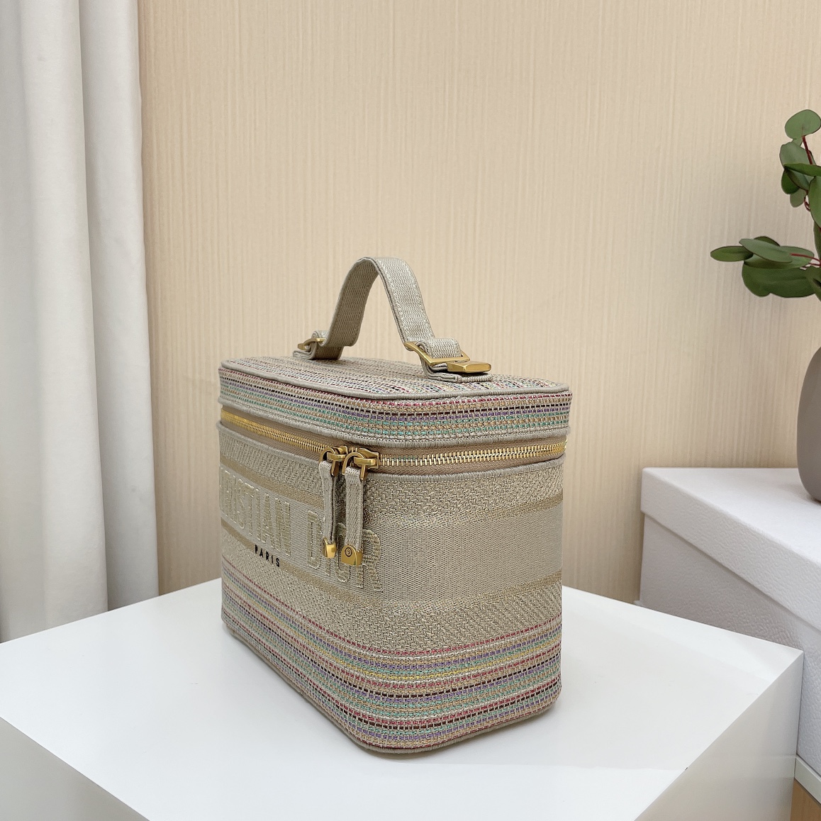 D*or oblique cosmetic bag-25x15x14cm