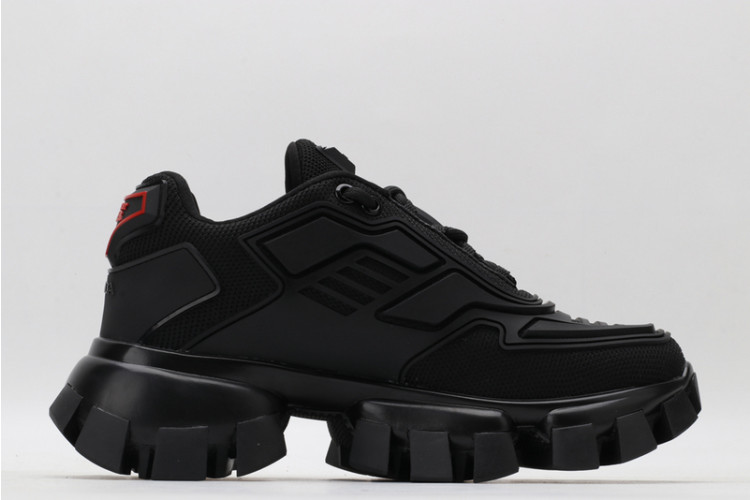 Pra*a sneaker