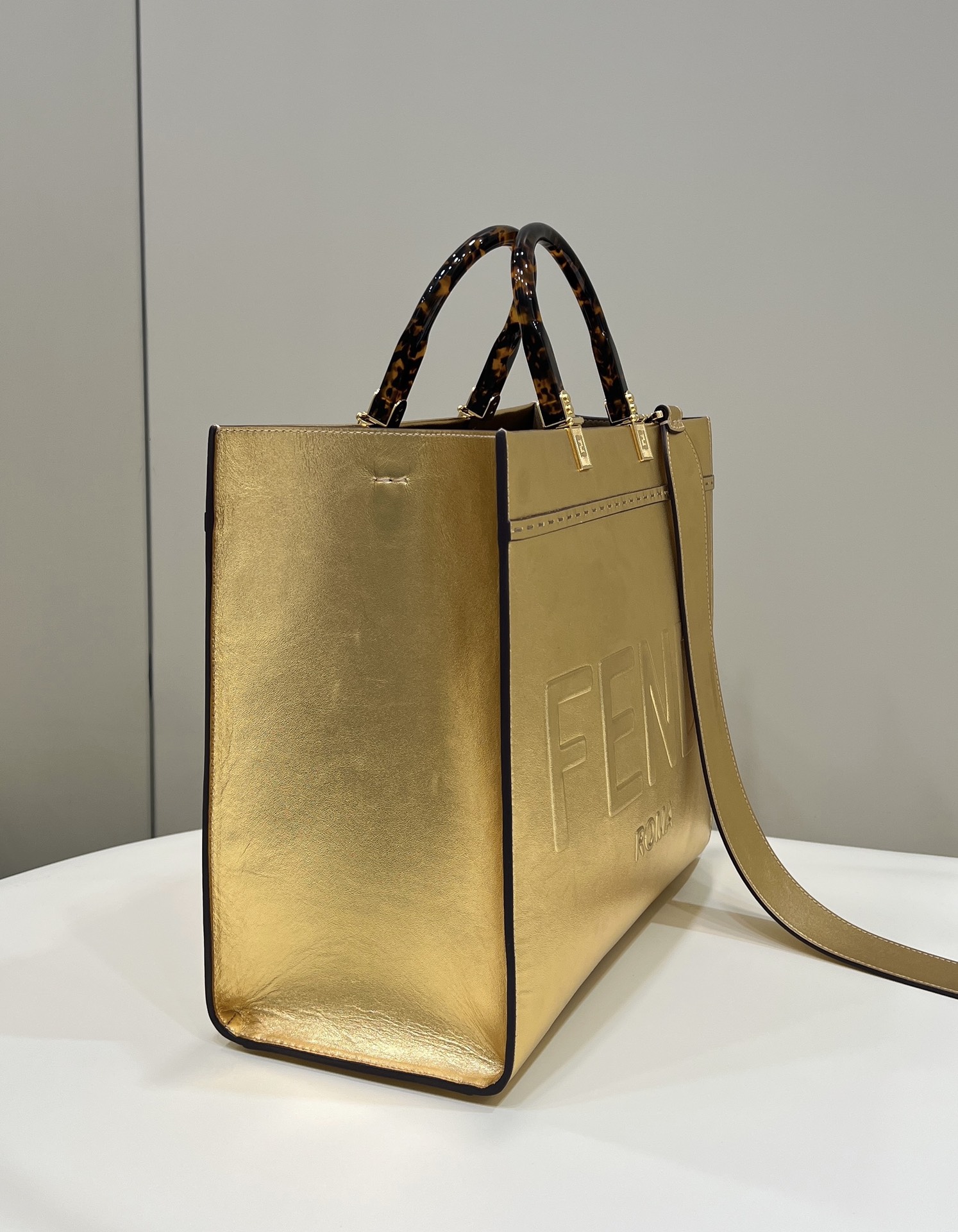 F**di tote-36*17*31cm