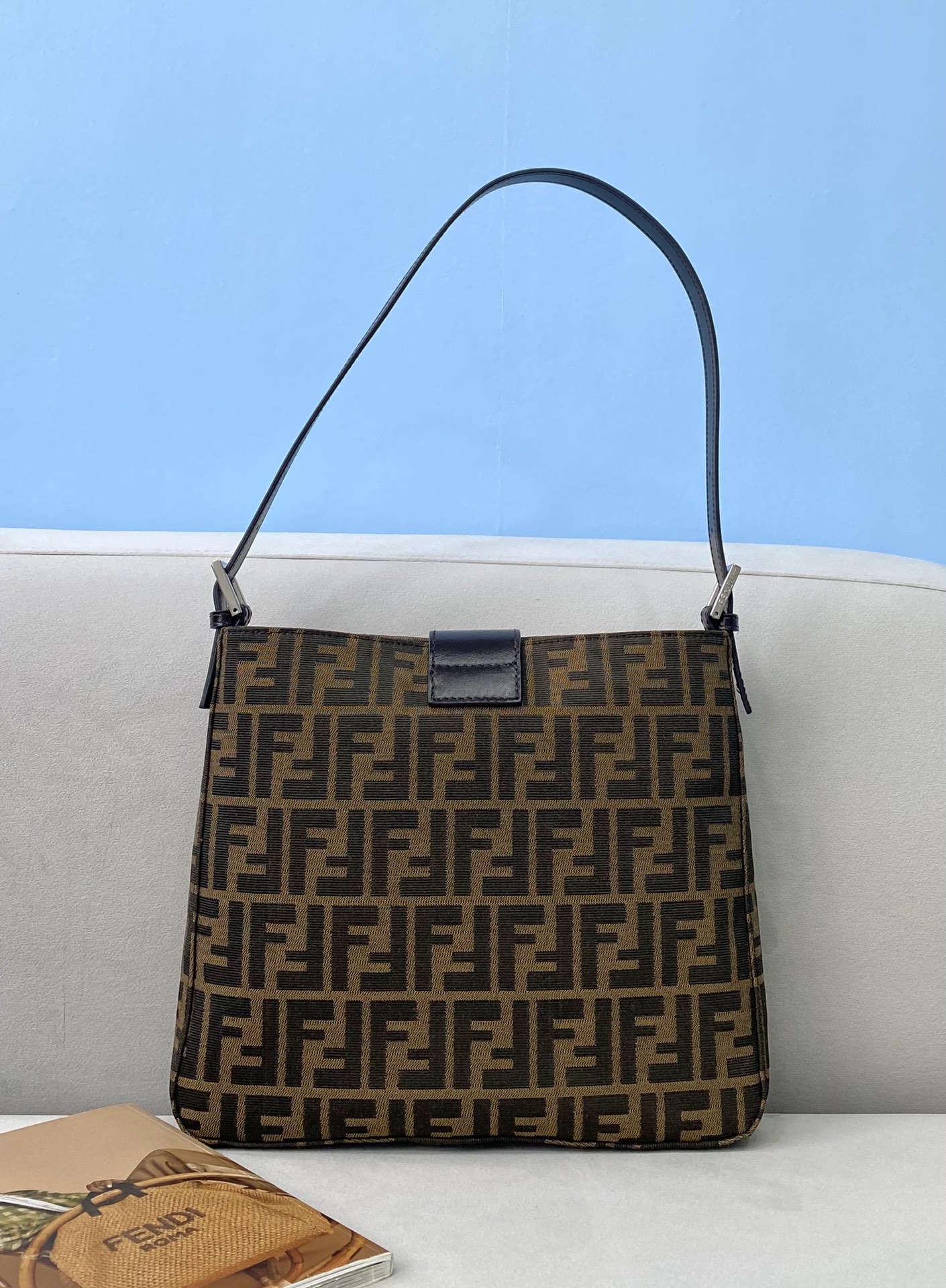 F**di vintage handbags-28×4×24cm
