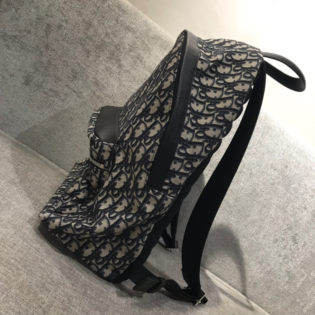 D*or oblique backpack-42x33x15cm