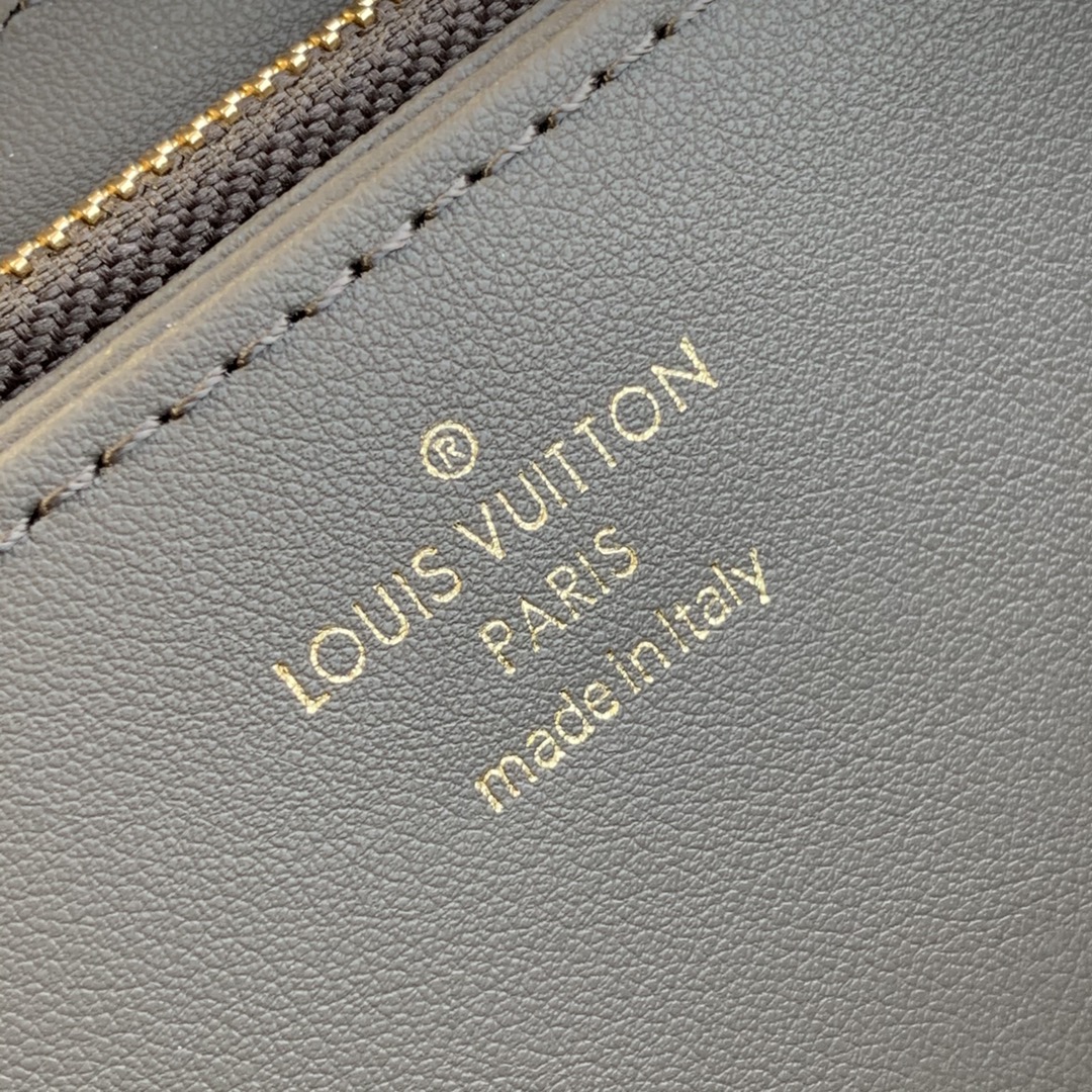 l0*is V*t0n zippy wallet m81172-20*10cm