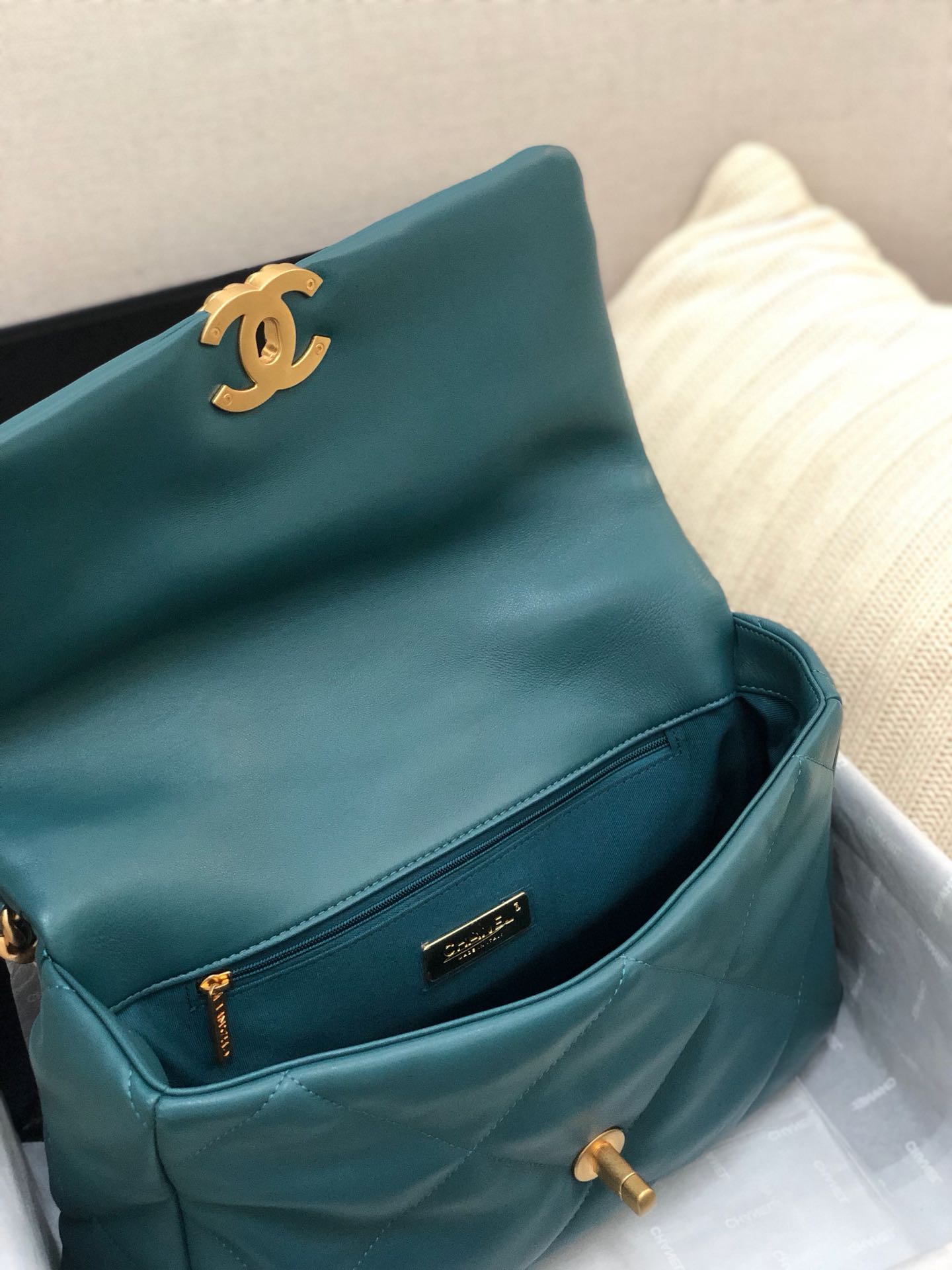 Ch@nel 19 Flap Bag-26&30CM