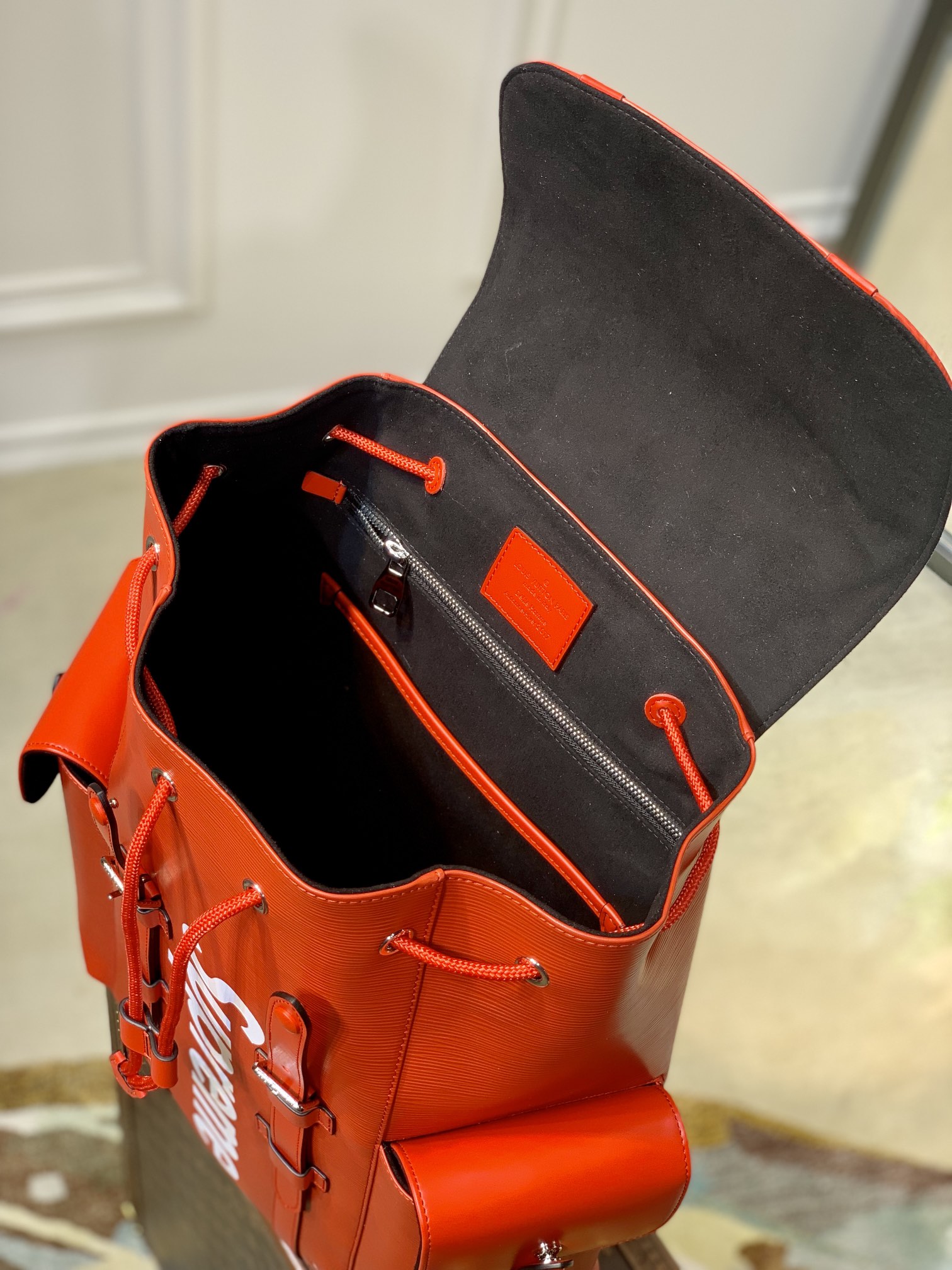 l0*is v*t0n S*p*ebackpack-m41379-34*13*47cm