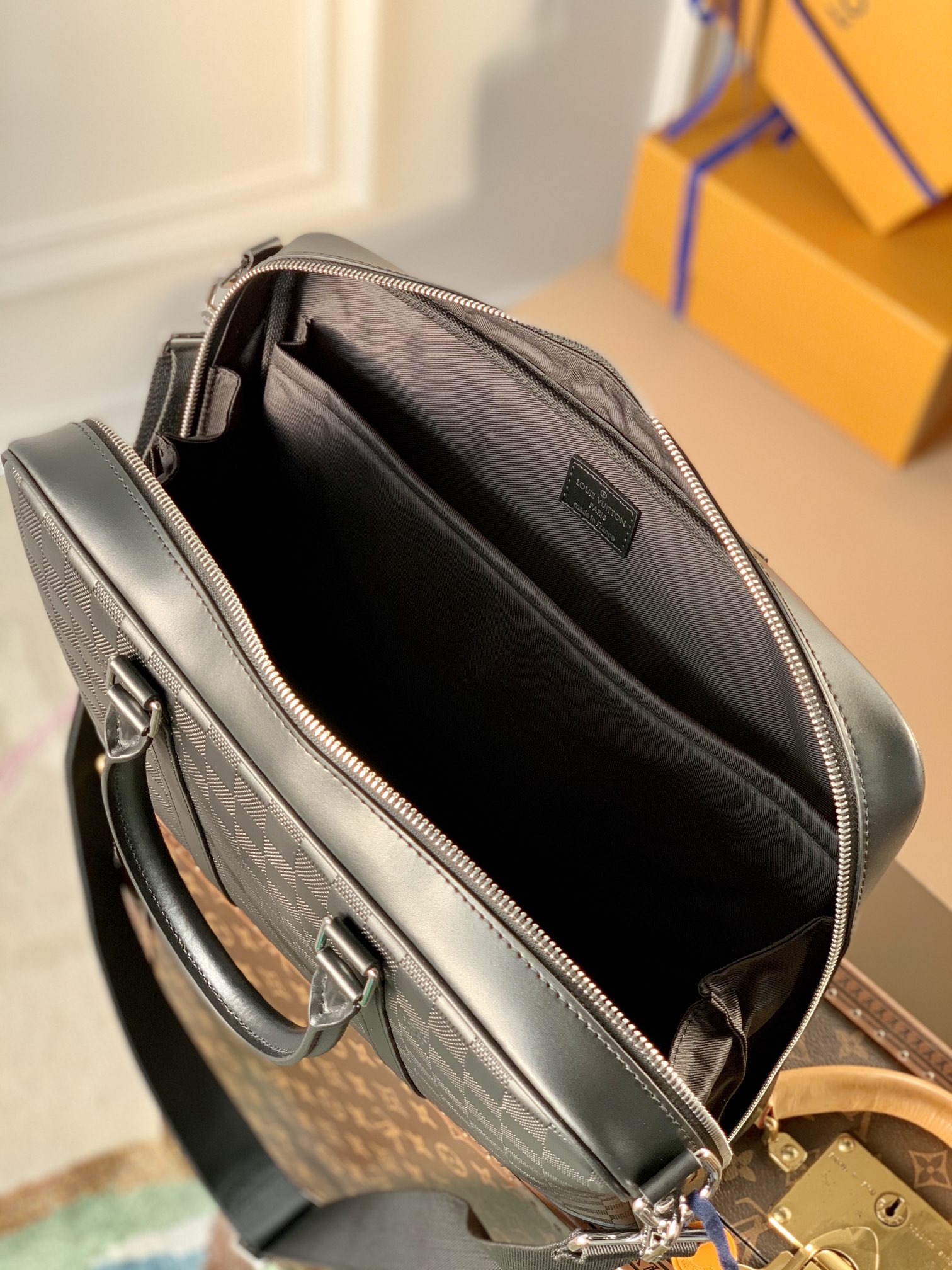 l0*is V*t0n n45288 damier infini onyx sirius -35*27*7m