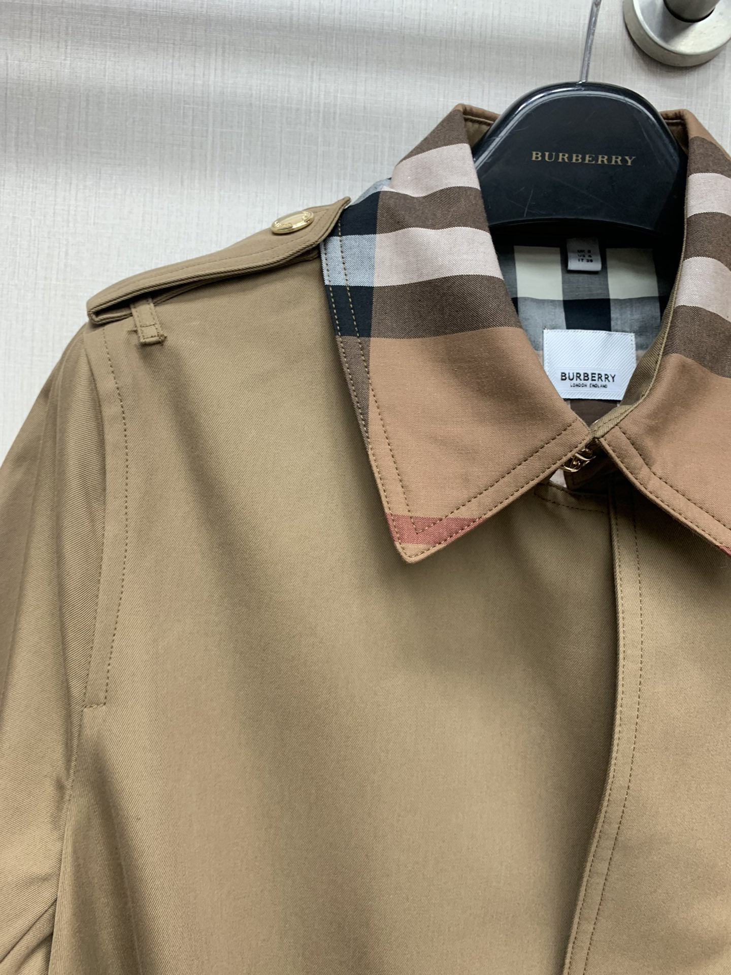 B**rry 204ss trench