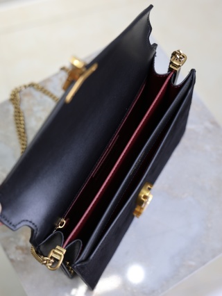 Y51 cassandra bag-22x16.5x5.5cm