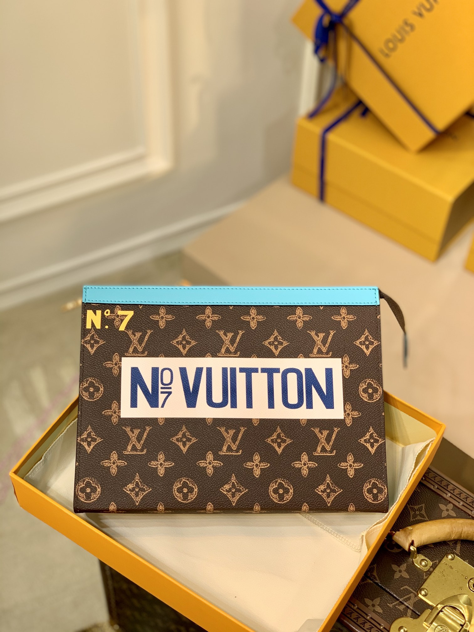 l0*is V*t0n m81204 pochette voyage-27*21*6cm