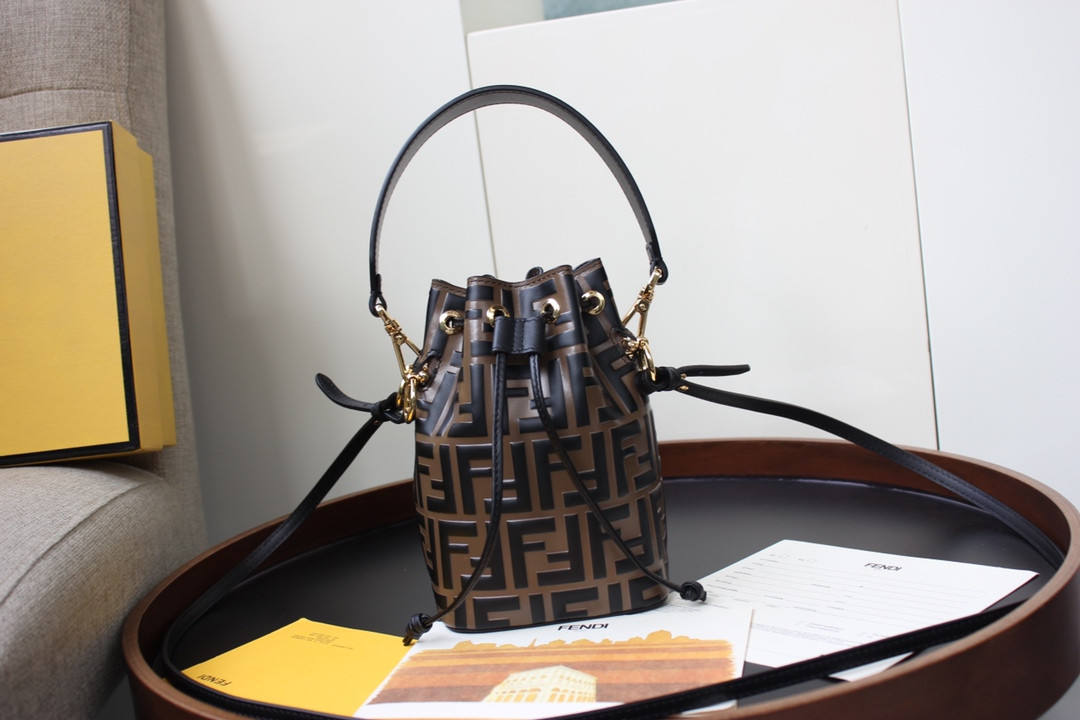F**di mini mon tresor bag -18*12*10cm