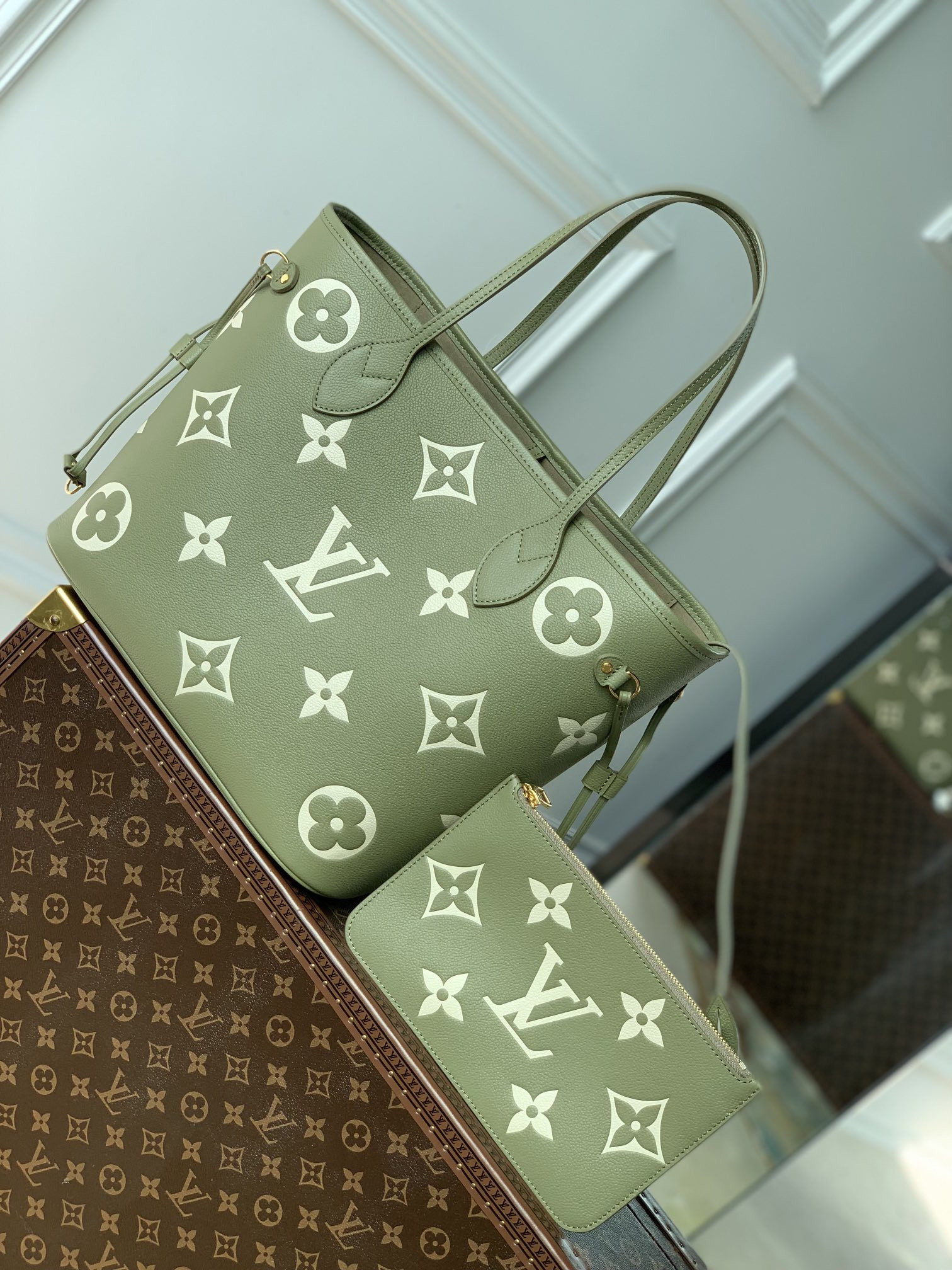 l0*is V*t0n neverfull m46102-32*29*17cm