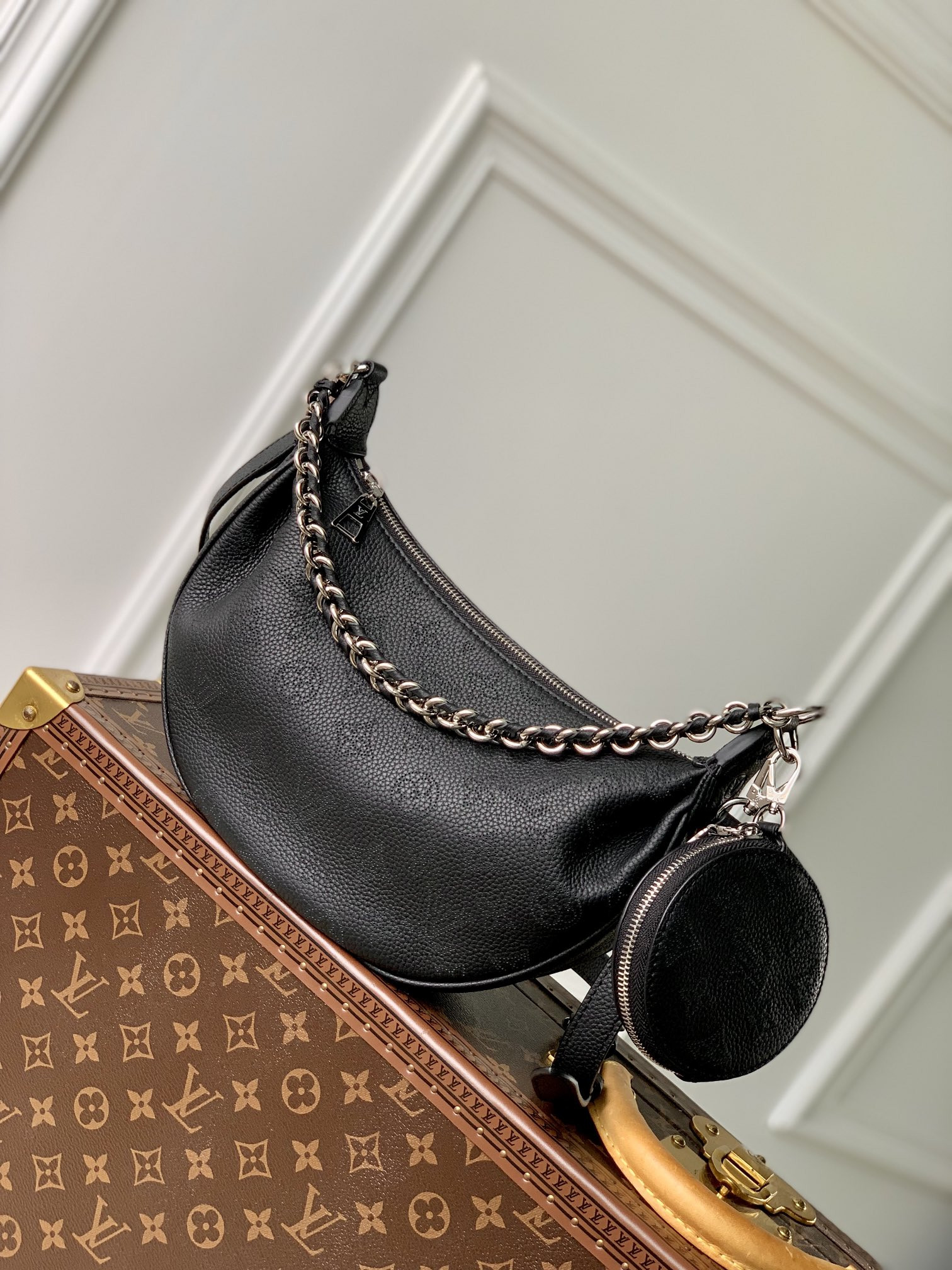 l0*is V*t0n baia bag-26*17*7.5cm