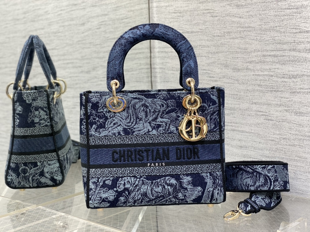 lady D*or handle bag-24cm