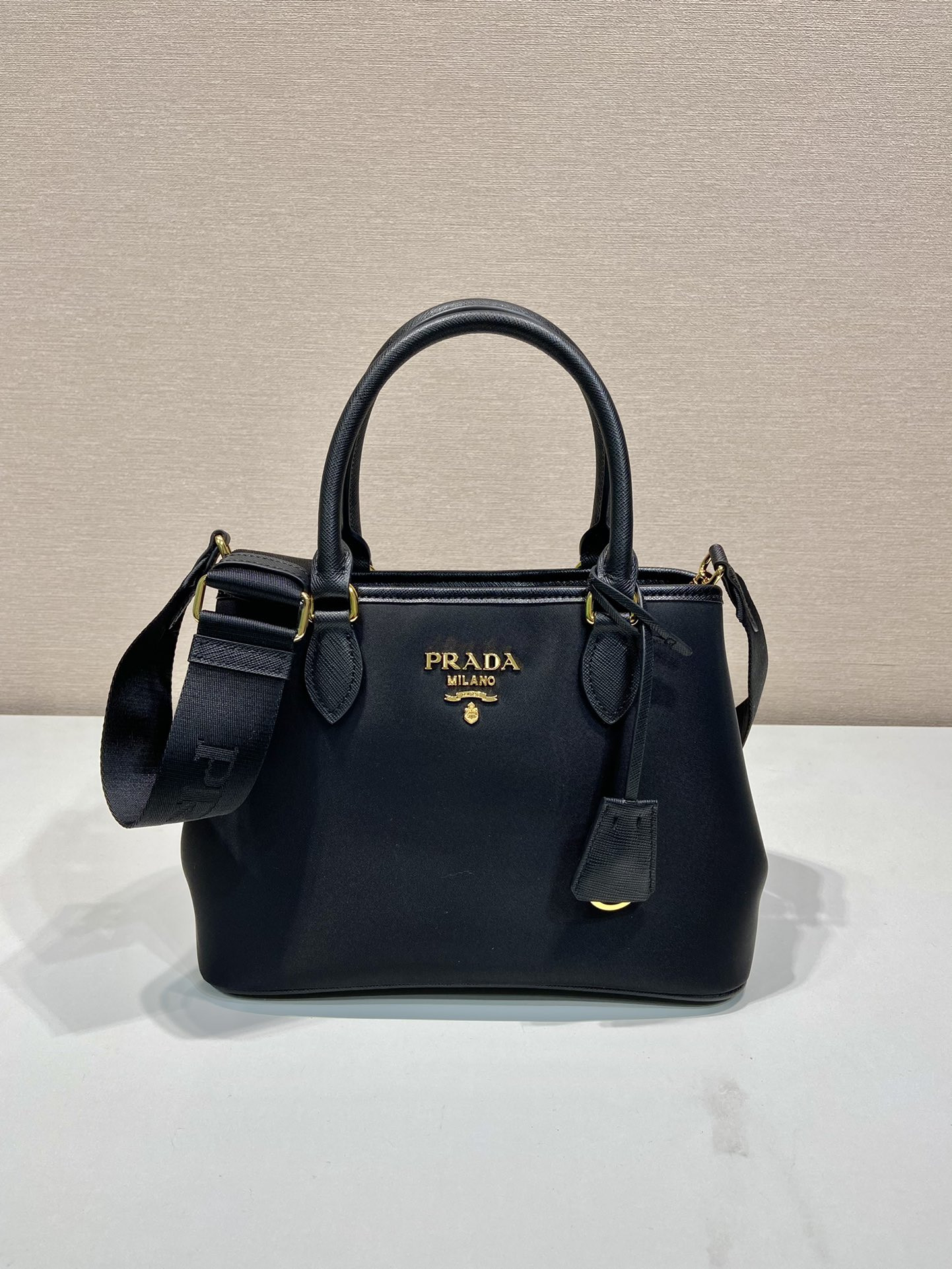 Pra*a 1ba172 vintage tote-25*18*13cm