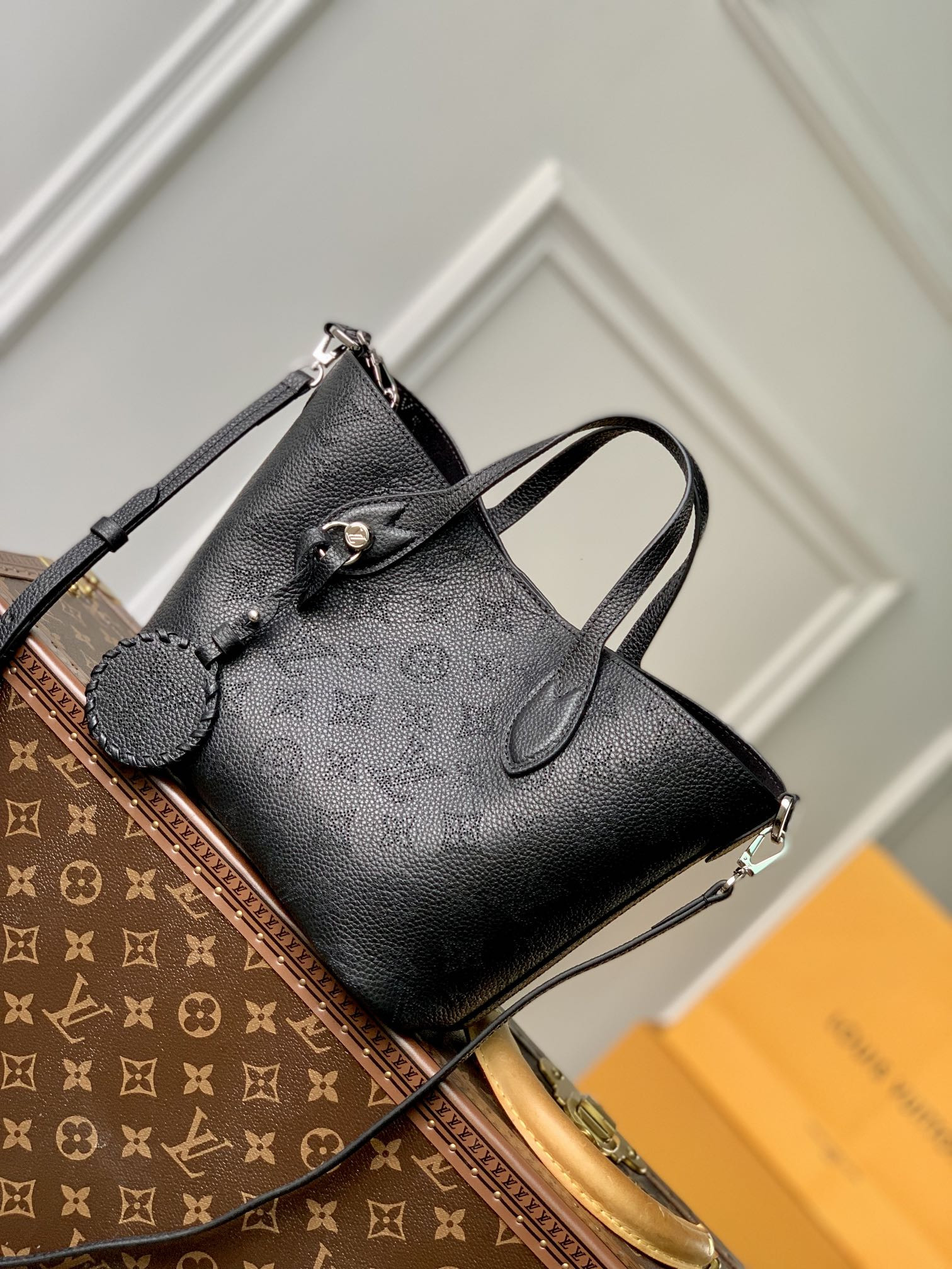 l0*is V*t0n blossom handbags-20*20*12.5cm
