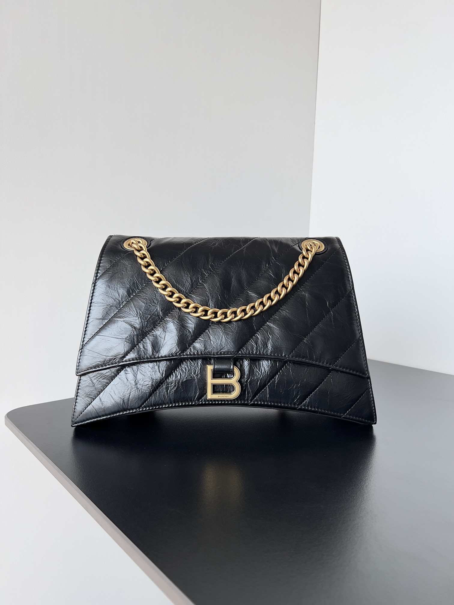 Ba*len*cia*ga crush chain bag-32*13*20.5cm