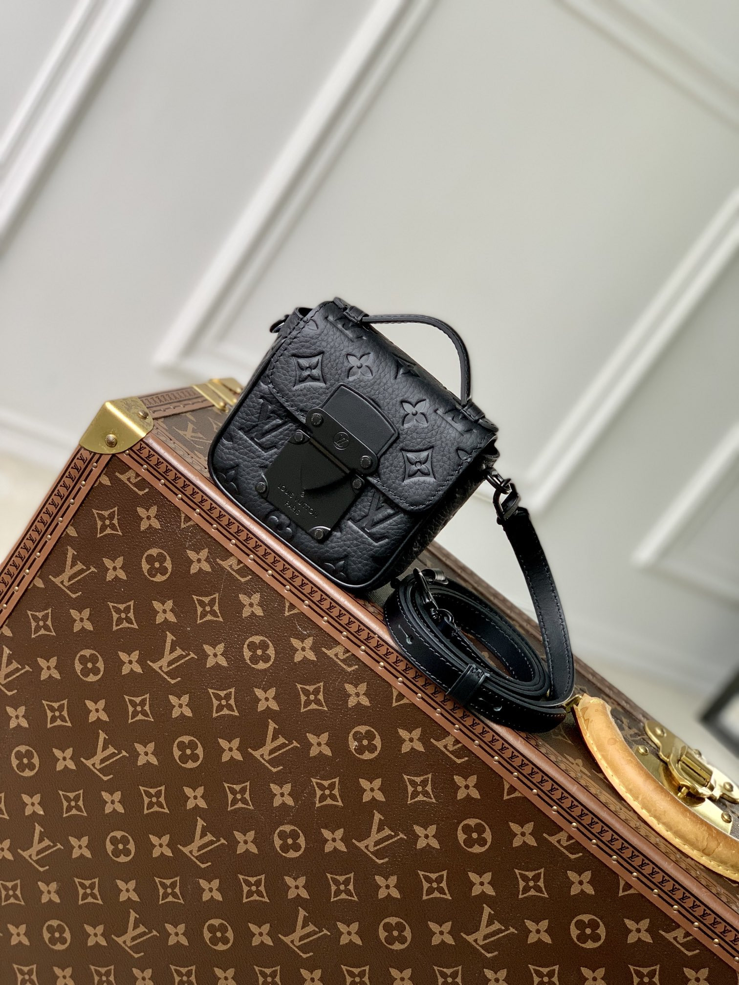 l0*is V*t0n pico s-lock bag-12.5 x 11 x 5.5cm
