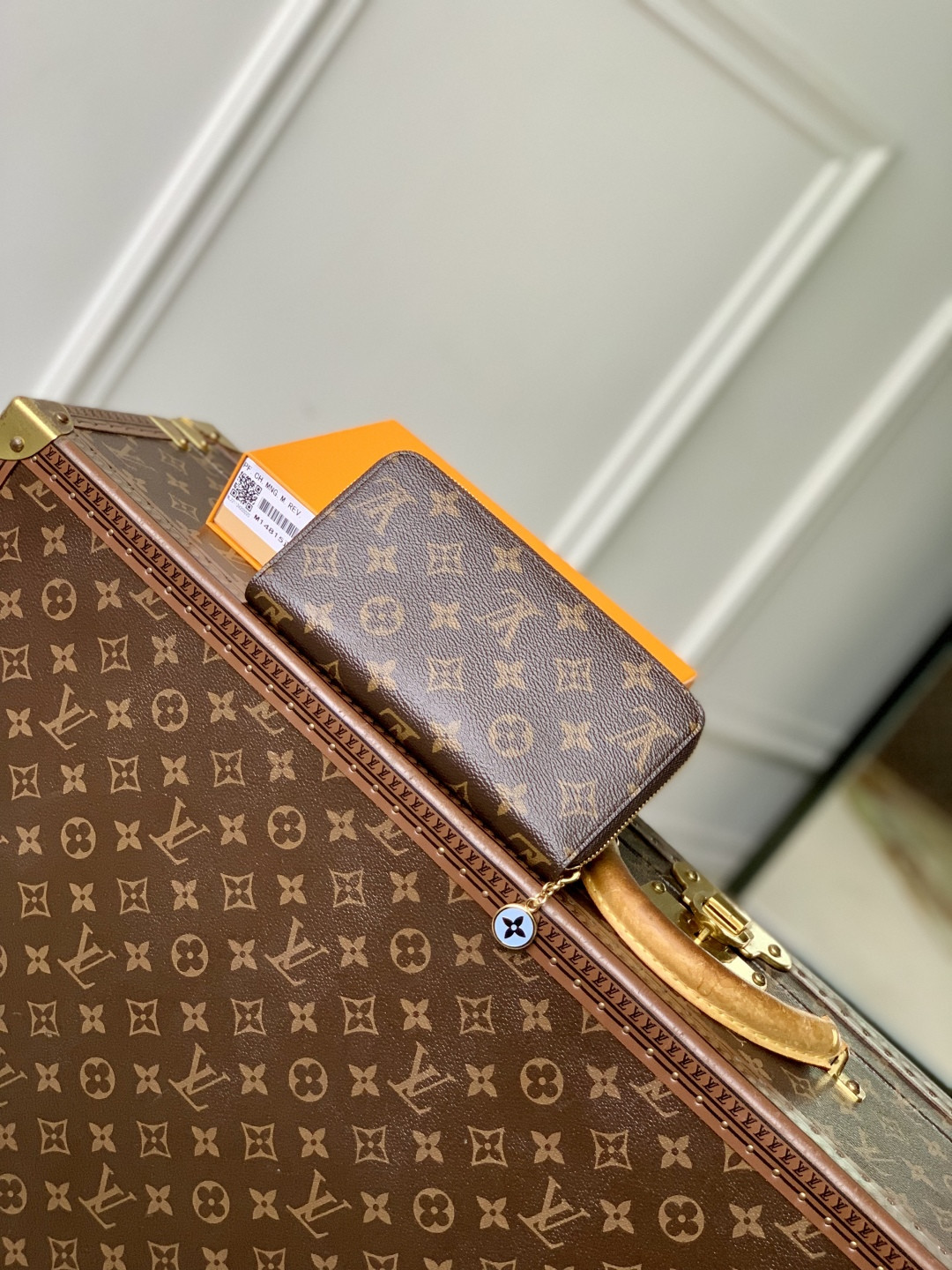 l0vis Vvtt0n wallet m83456-19.5 x 10.5 x 2.5cm