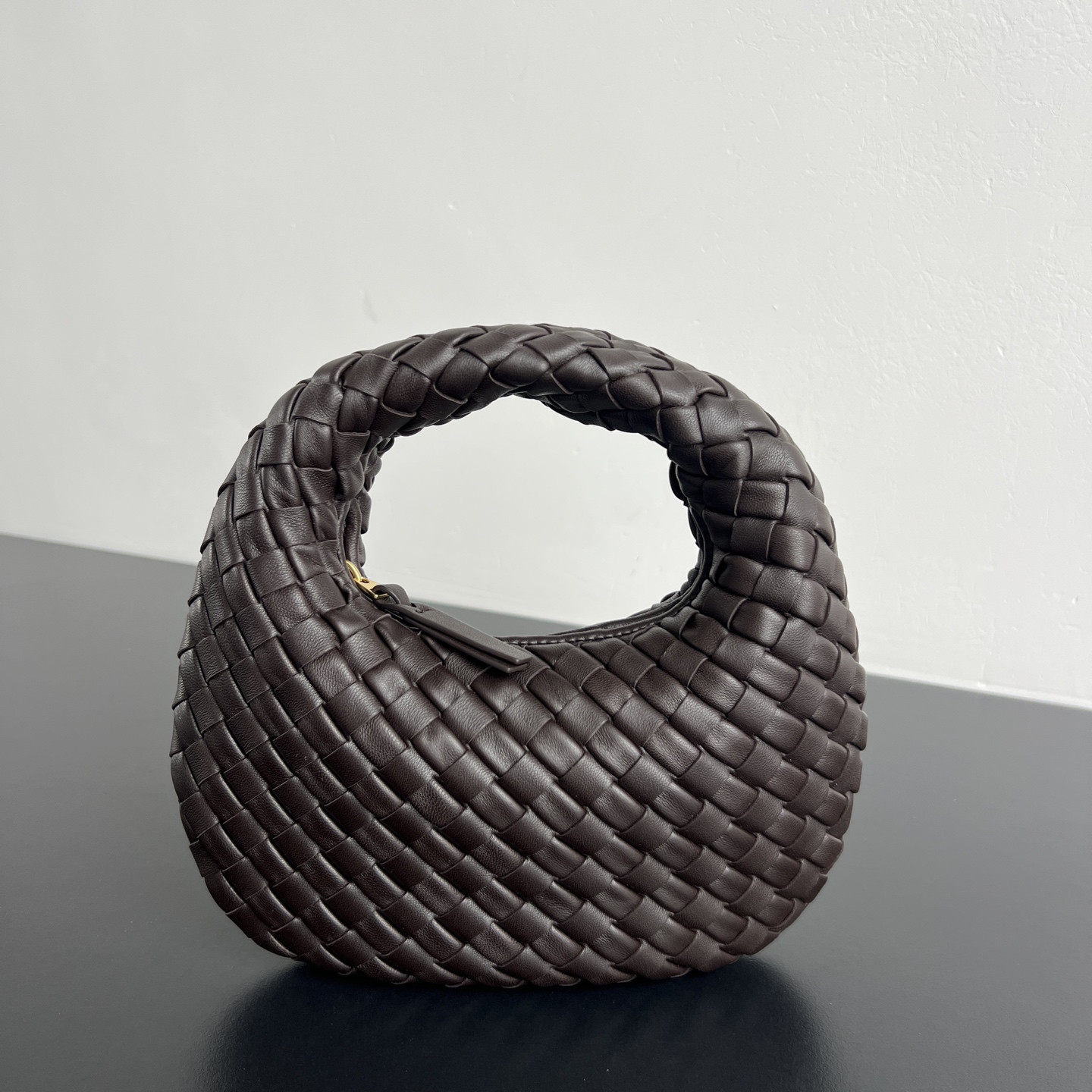 B0tt*ga Ven*ta Leather Shoulder Bag-26x22x5CM