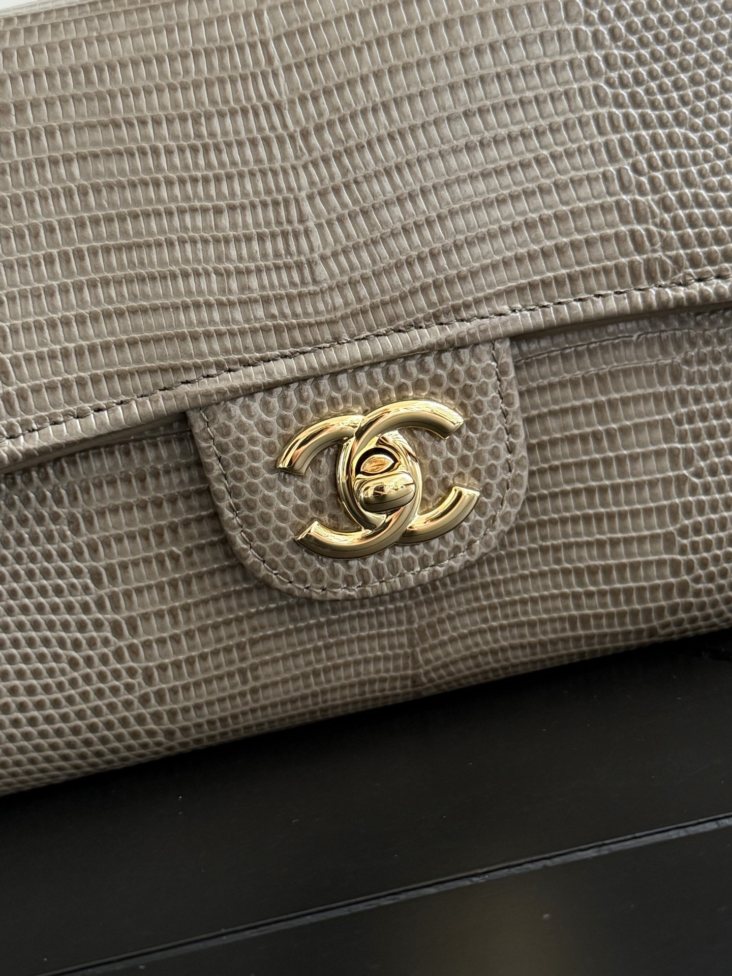 Ch@nel Calfskin Lizard Embossed Top Handle-25×10×3CM