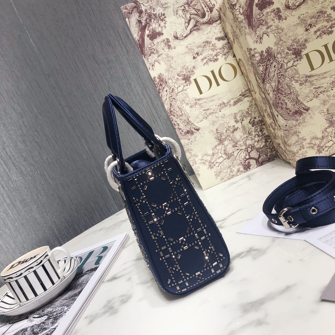 lady D*or mini-17*15*8cm