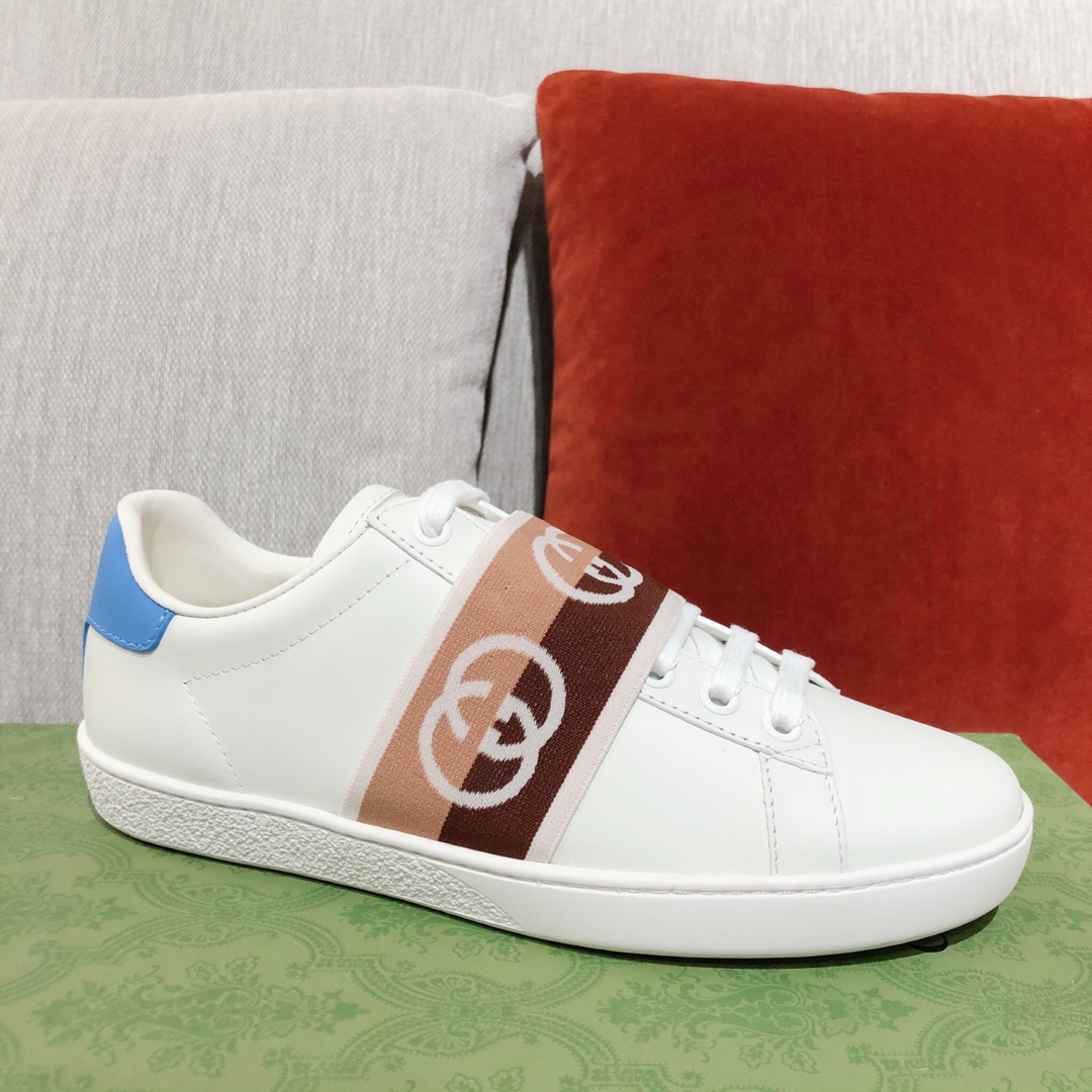 G*u*i sneakers