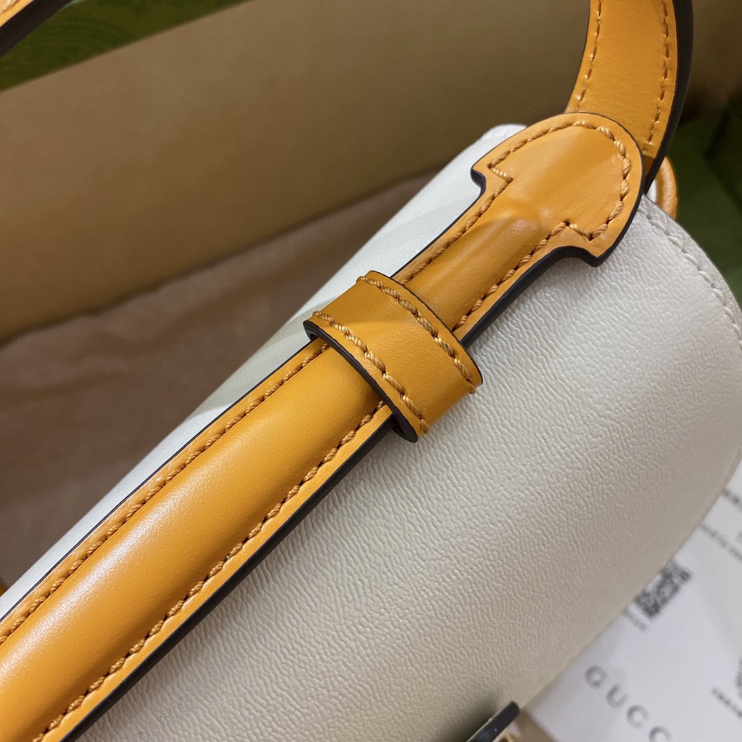 G*u*i padlock bag-21x14x5cm