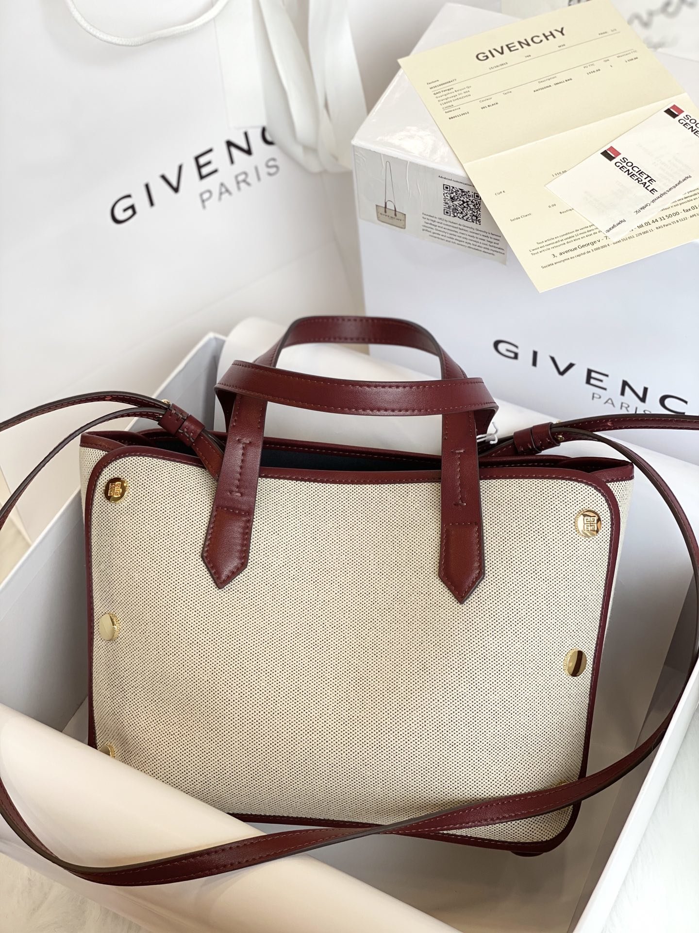 G1uenchy bond tote-21*32*14cm