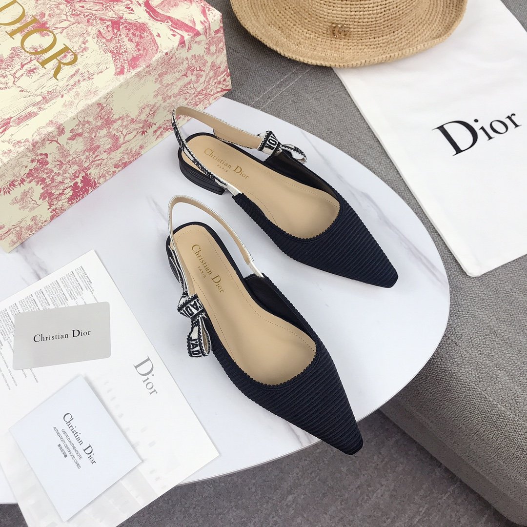 D*or flap shoes
