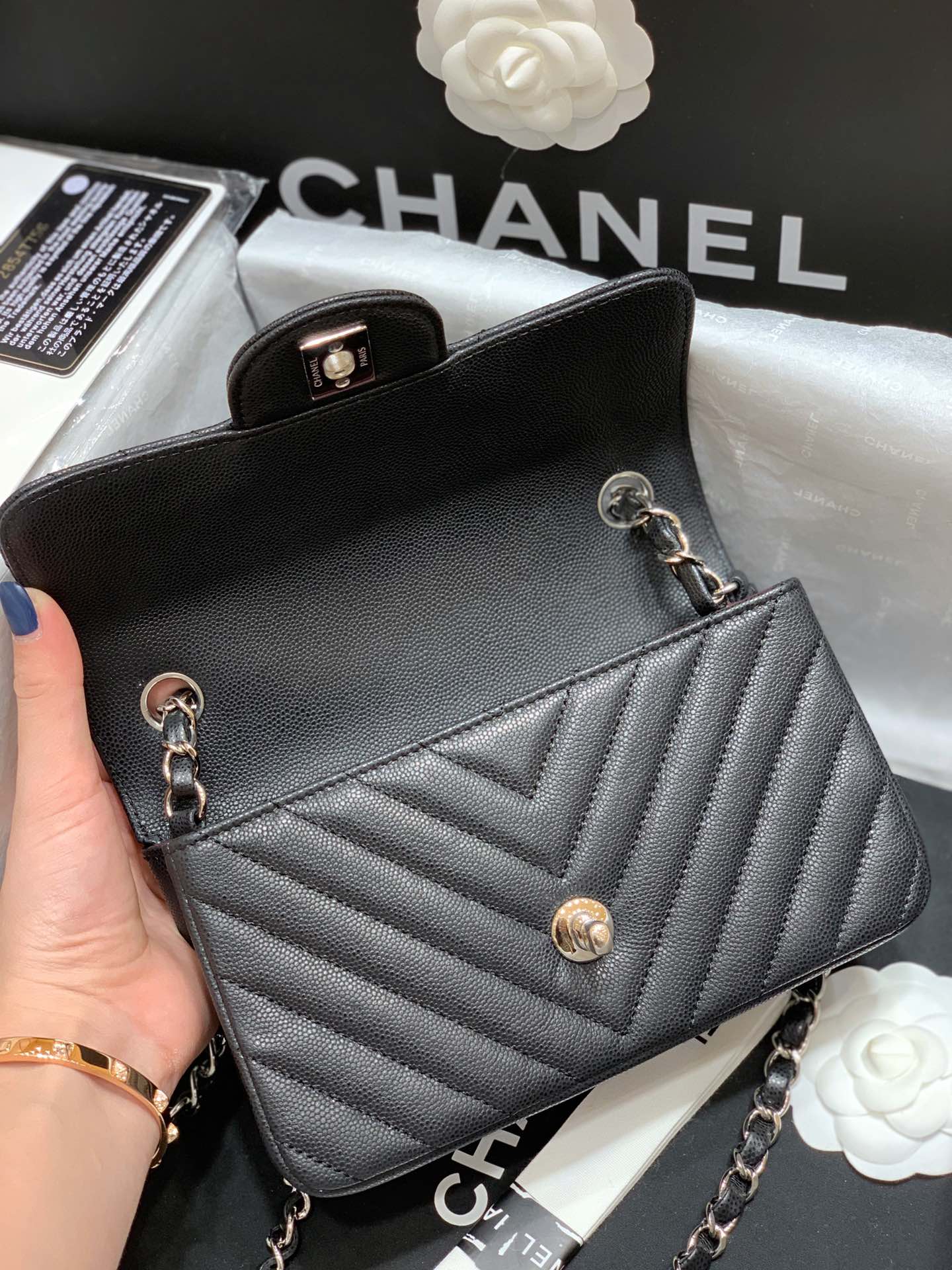 Ch@nel Flap Bag-Caviar-Silver Hardware-20CM