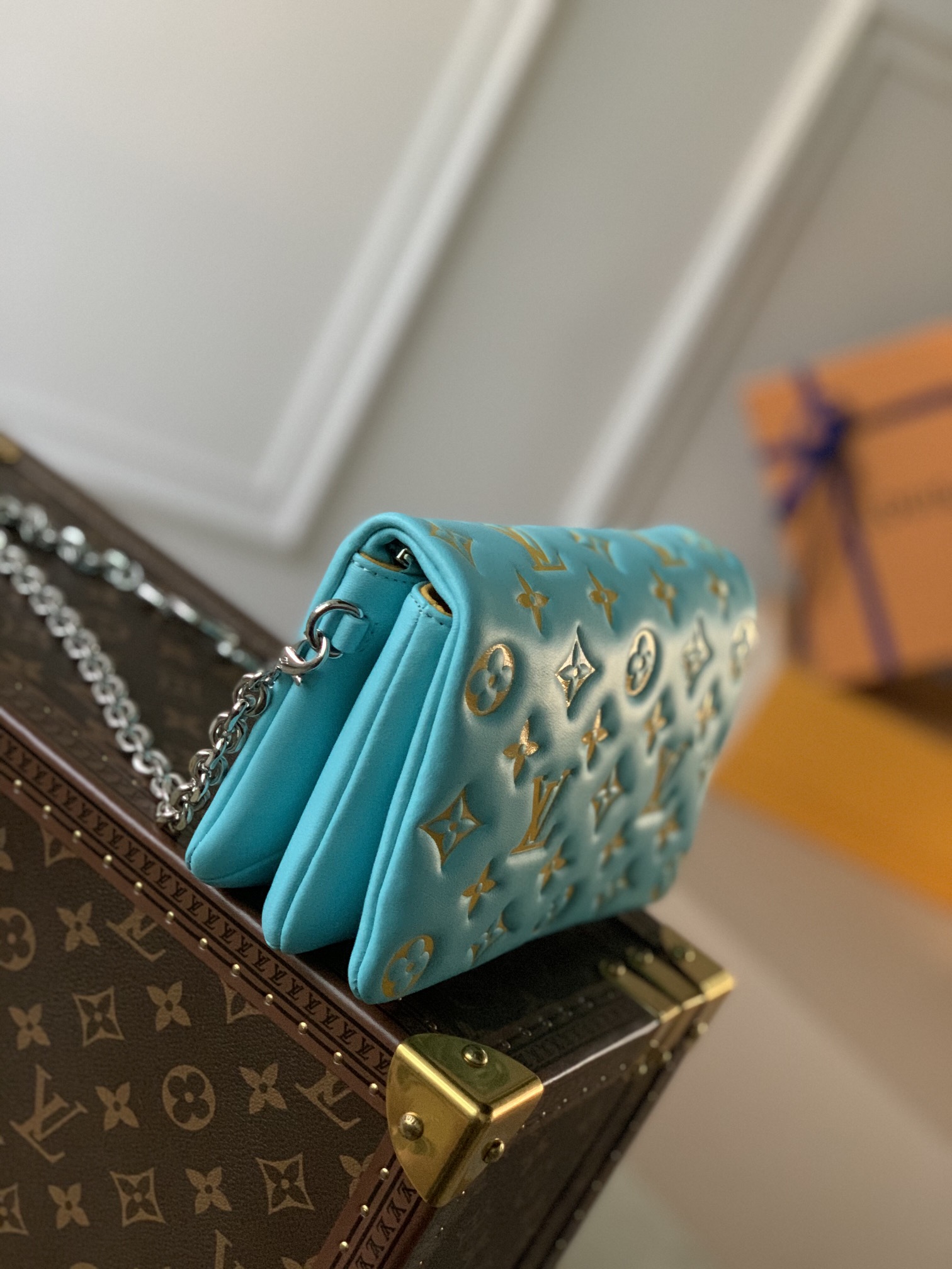 l0*is V*t0n pochette coussin chain bag-20*14*8cm