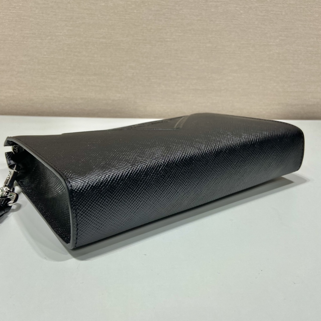 Pra*a 2vf039 clutch-25*17*5cm
