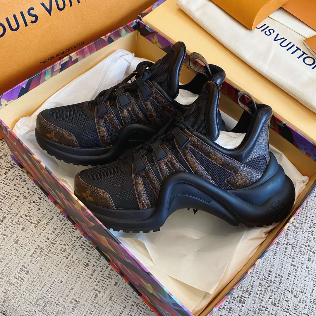 l0*is V*t0n archlight sneaker