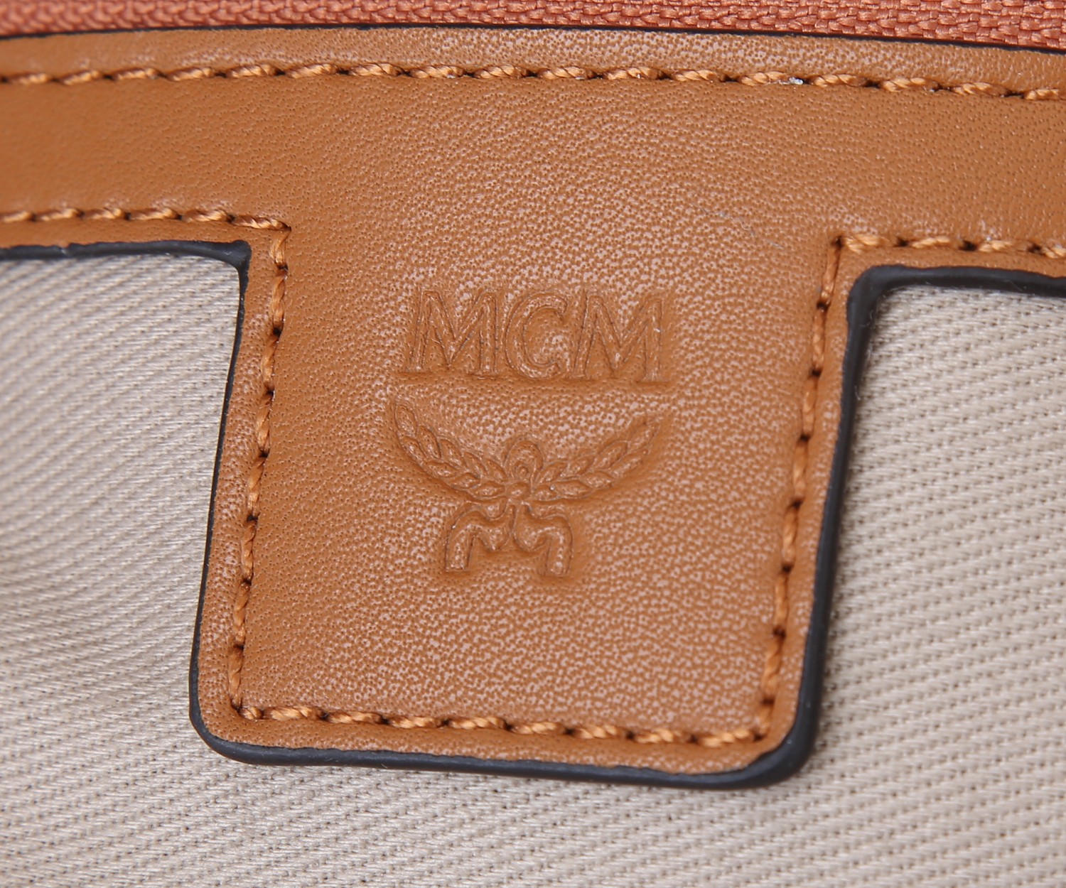 Mcm Mini Tote-19.5*22*8.5CM