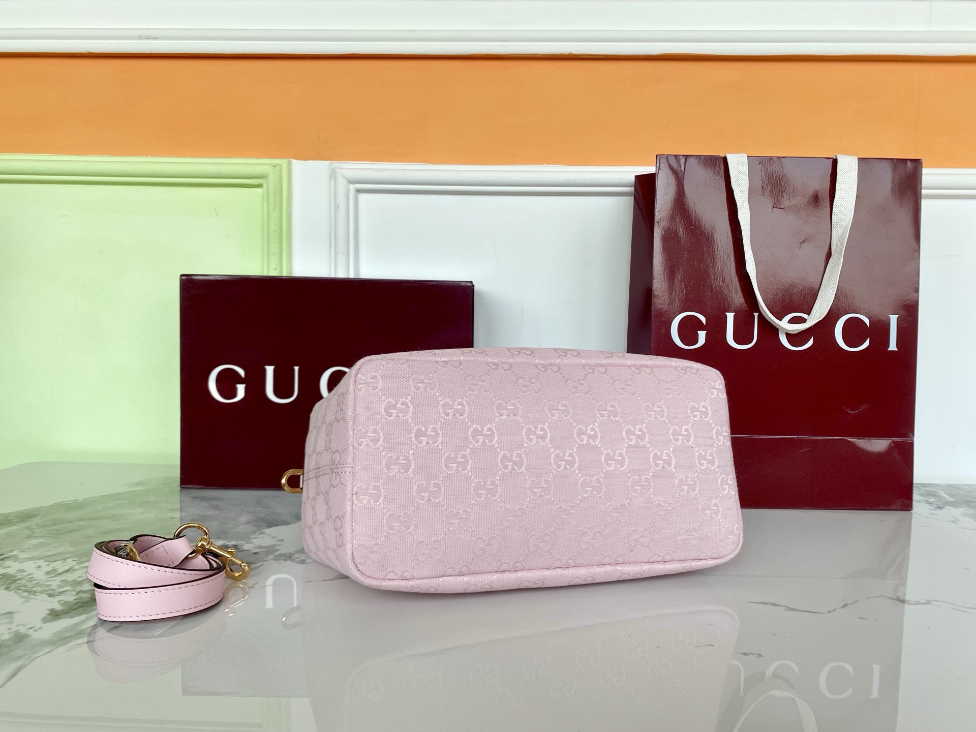 Gvc*1 Vanity Medium Top Handle Bag -19*10*9CM