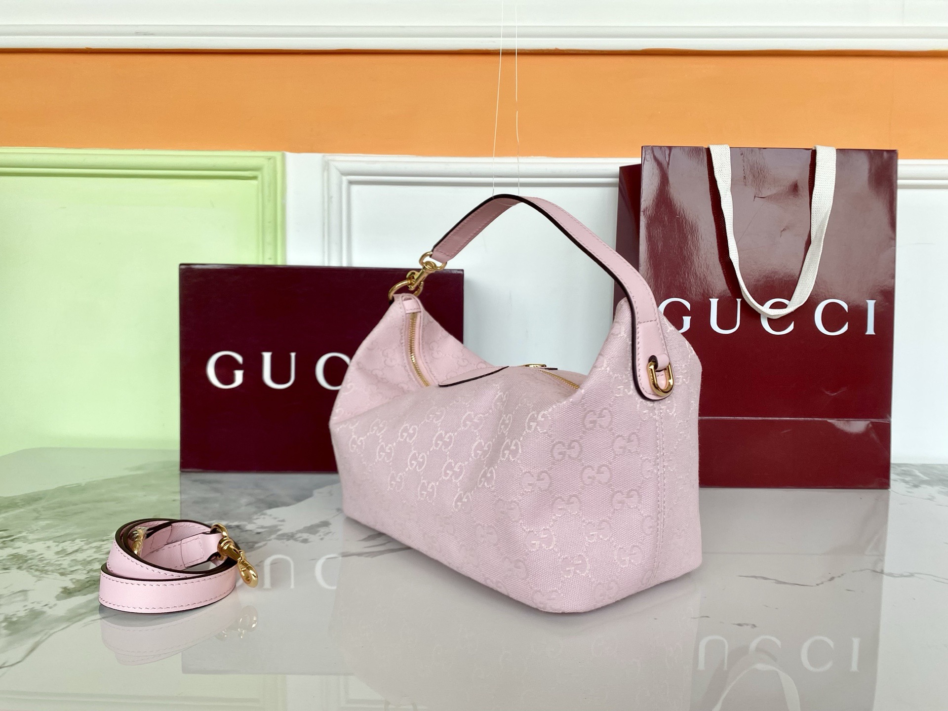 Gvc*1 Vanity Medium Top Handle Bag -19*10*9CM