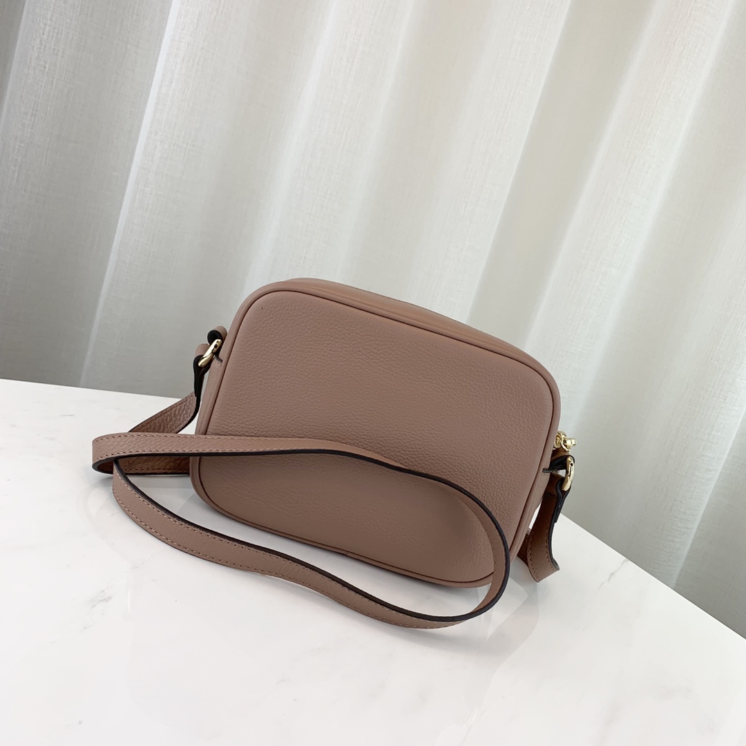G*u*i soho -21*15*7cm