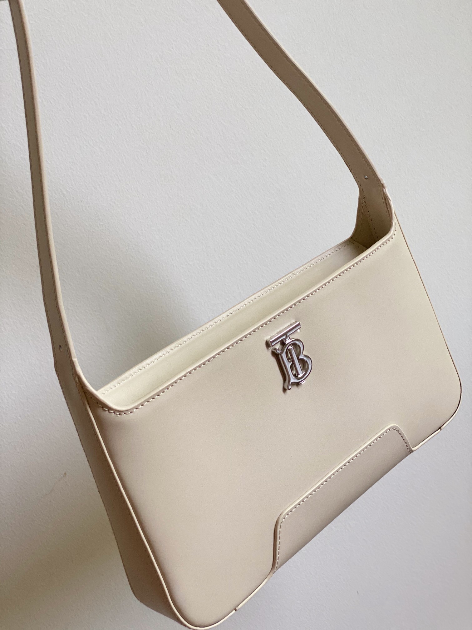 B**rry thomas B**rry bag-28 x 5 x 14cm