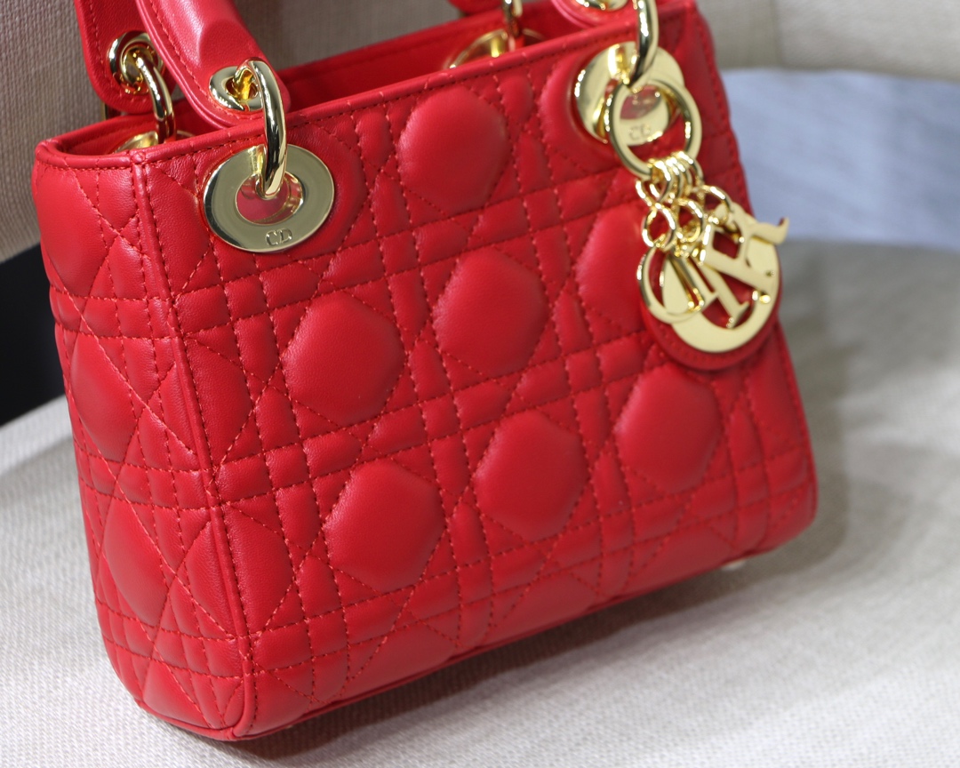 lady D*or mini-17*15*8cm