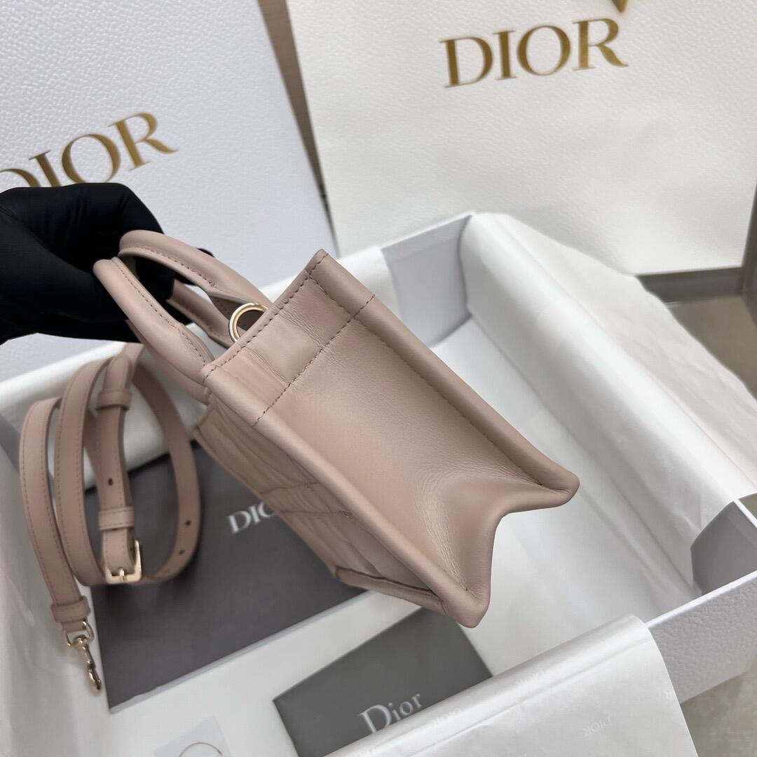 D*or book tote-21.5*13*7.5cm
