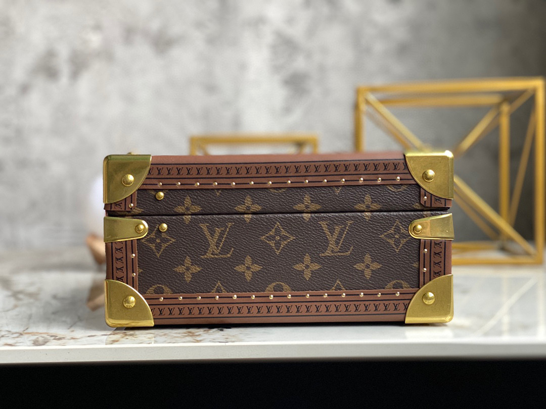 l0*is V*t0n jewelry box-m20040-23*11*23cm