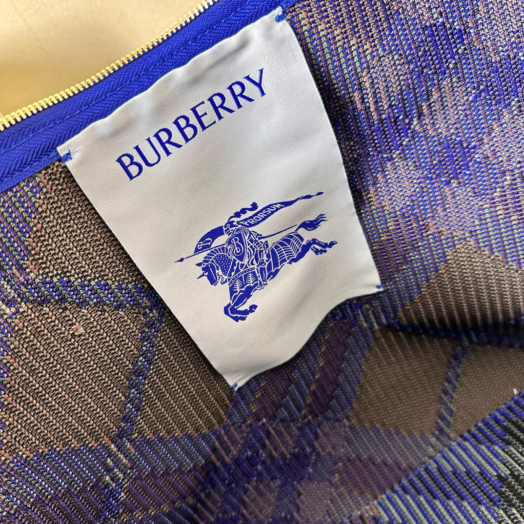 B**rry medium check hobo bag-28.5*16.5*33.5cm