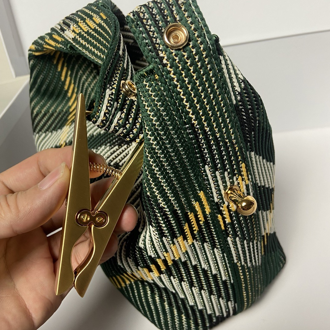 B**rry small check hobo bag-21.5*10.5*23cm