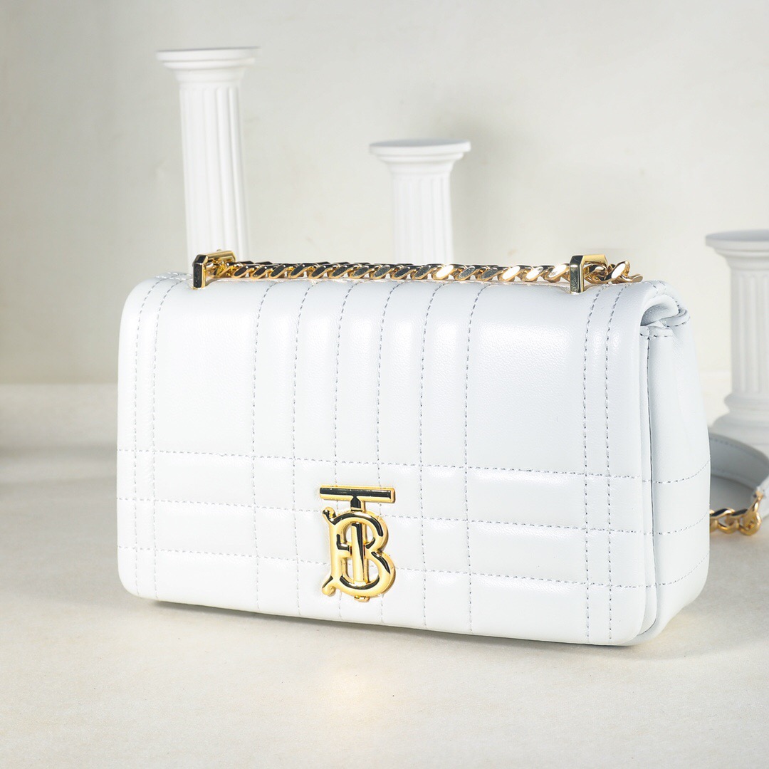B**rry chain bag