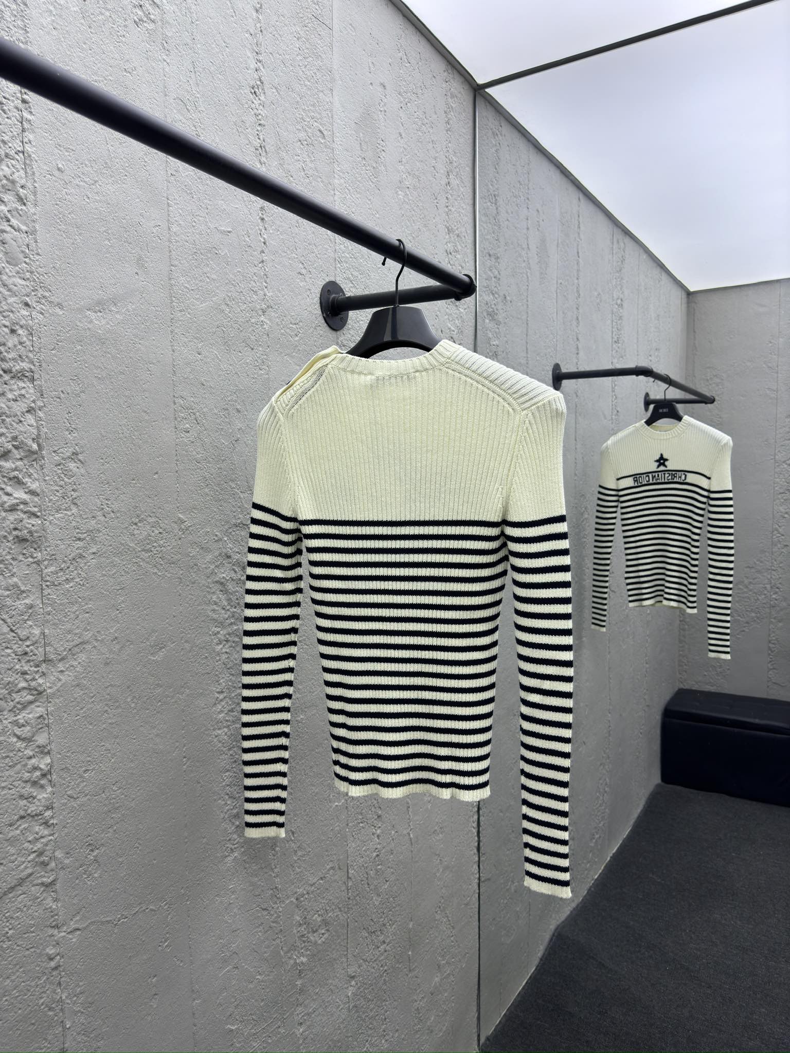 cd 23fw lucky star knitted botT0m shirt