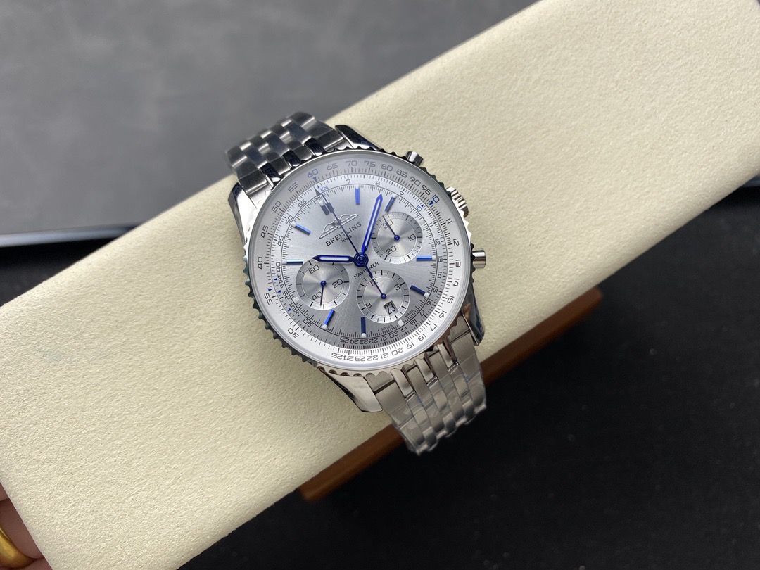 Breitling Navitimer B01 Chronograph Watch