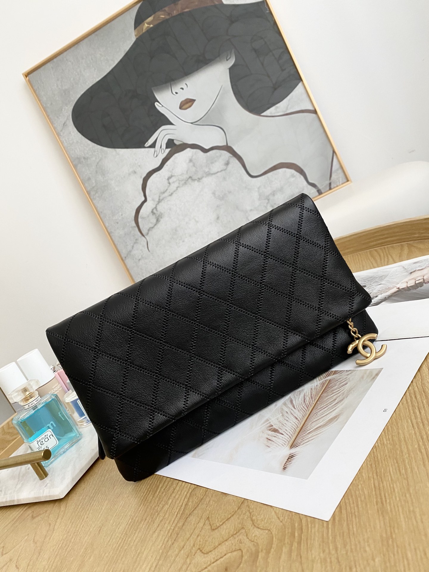Ch@nel Pouch-28*16CM