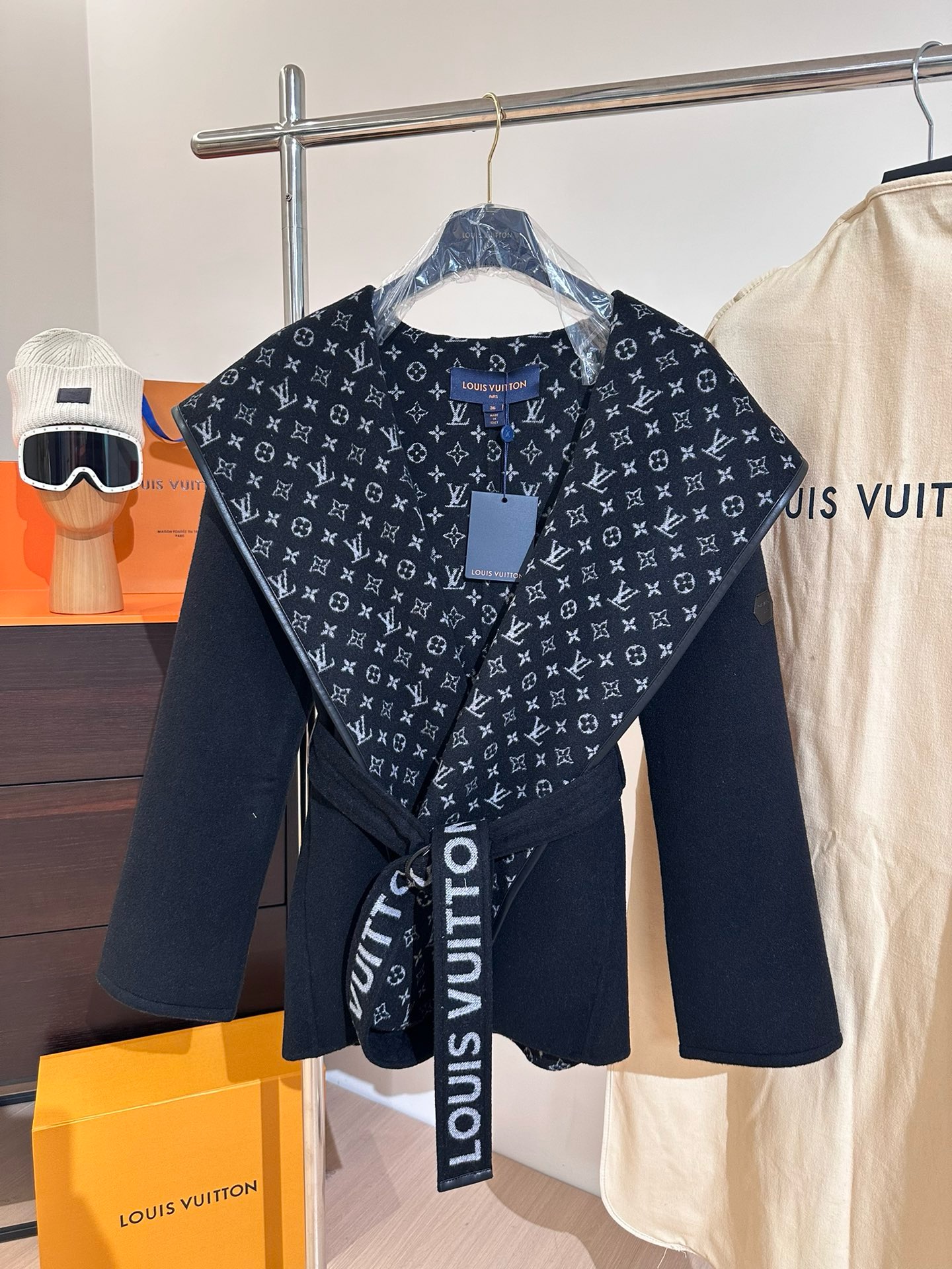 Lou*is Vuitt*on Wool Trench Coat