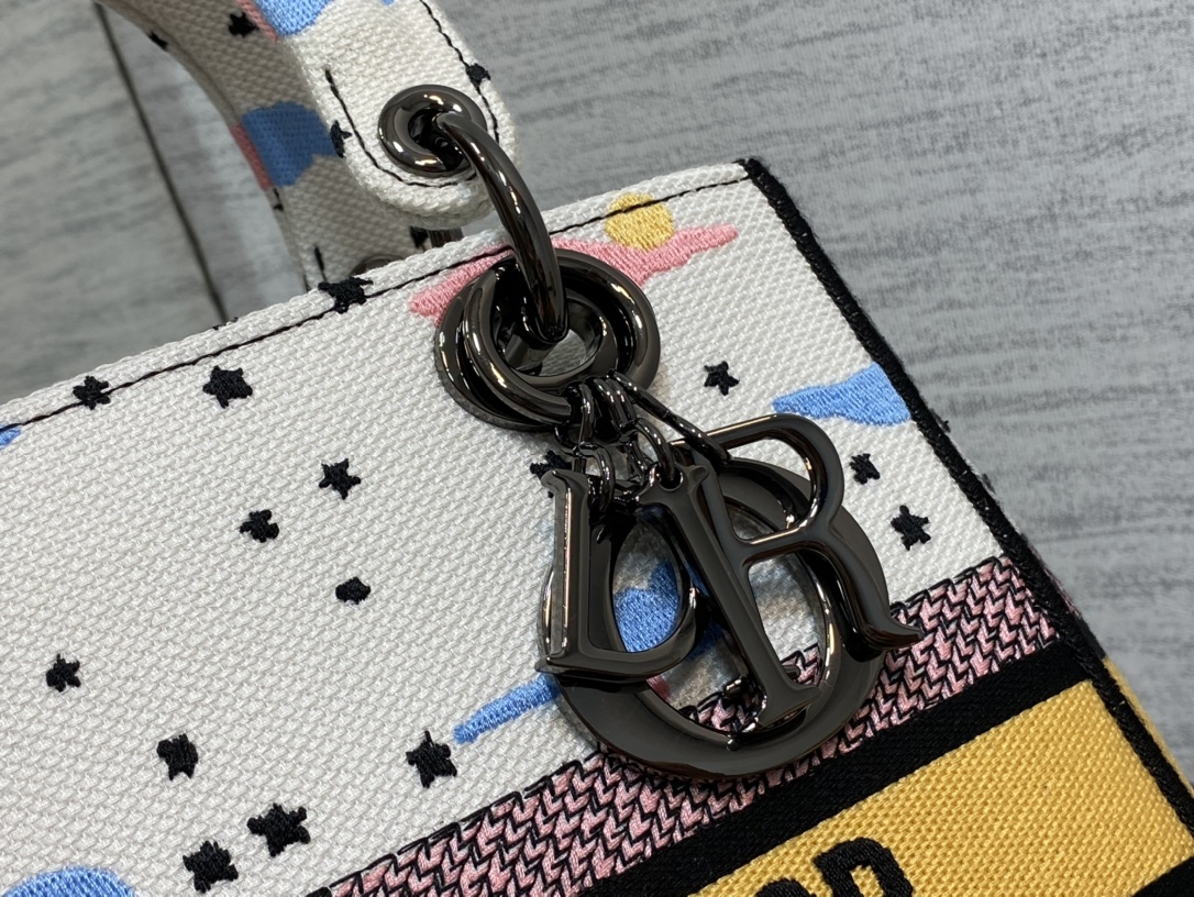 lady D*or handle bag-24cm
