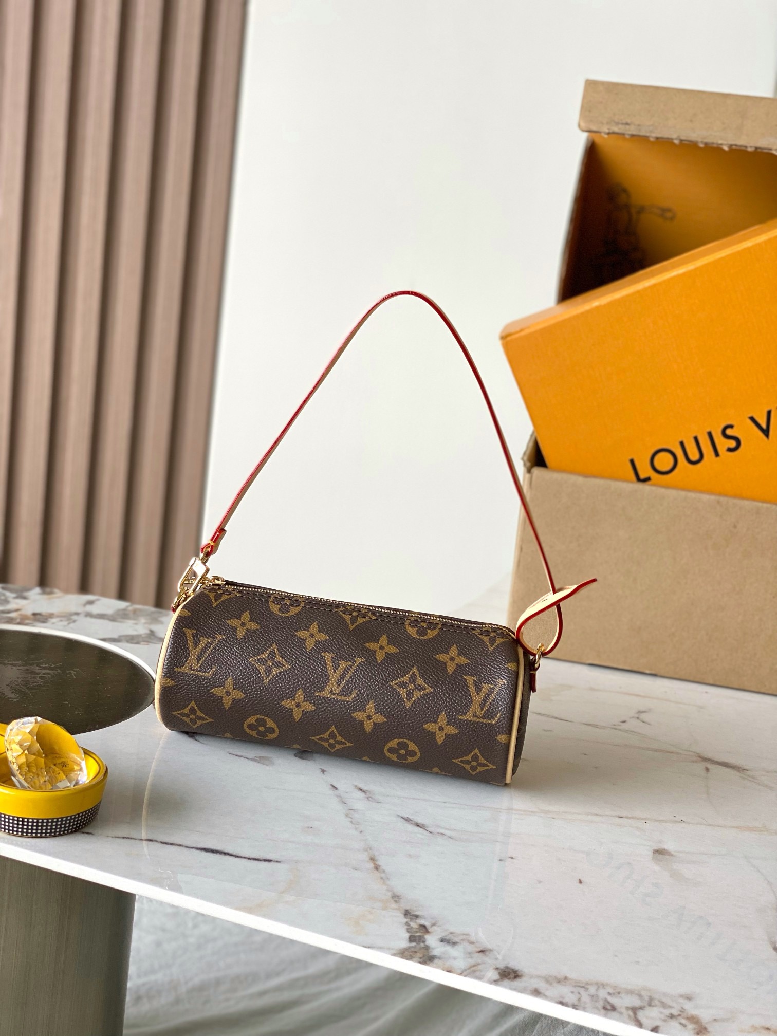 LV Poc*hette Papillon Monogram Canvas-20*8.5*8.5CM