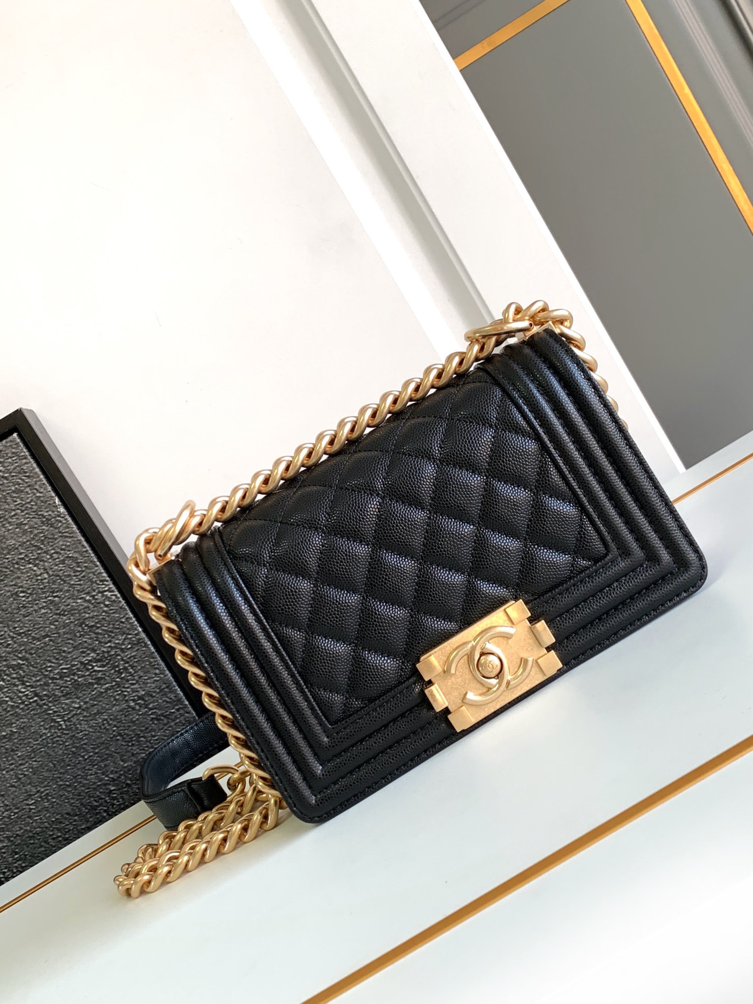 Ch@nel Boy Bag-Caviar-20CM